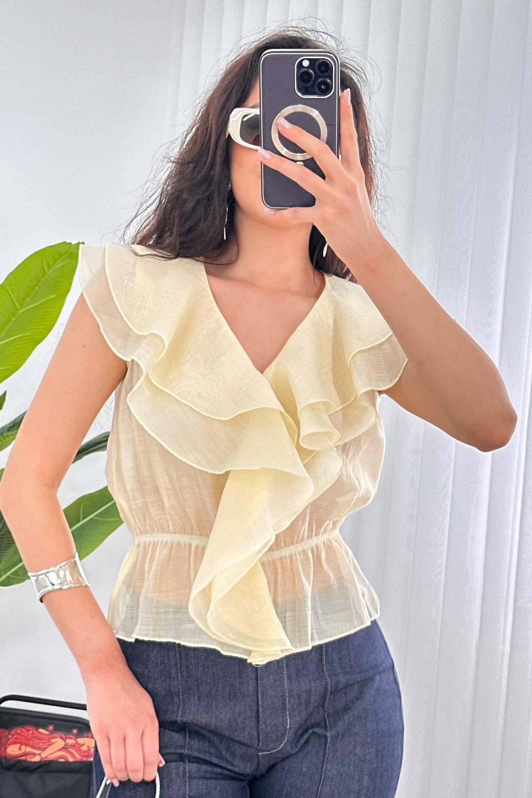 Yellow Ruffle Tie-Front Blouse - Lustri̇n - by Peralane - photo 3
