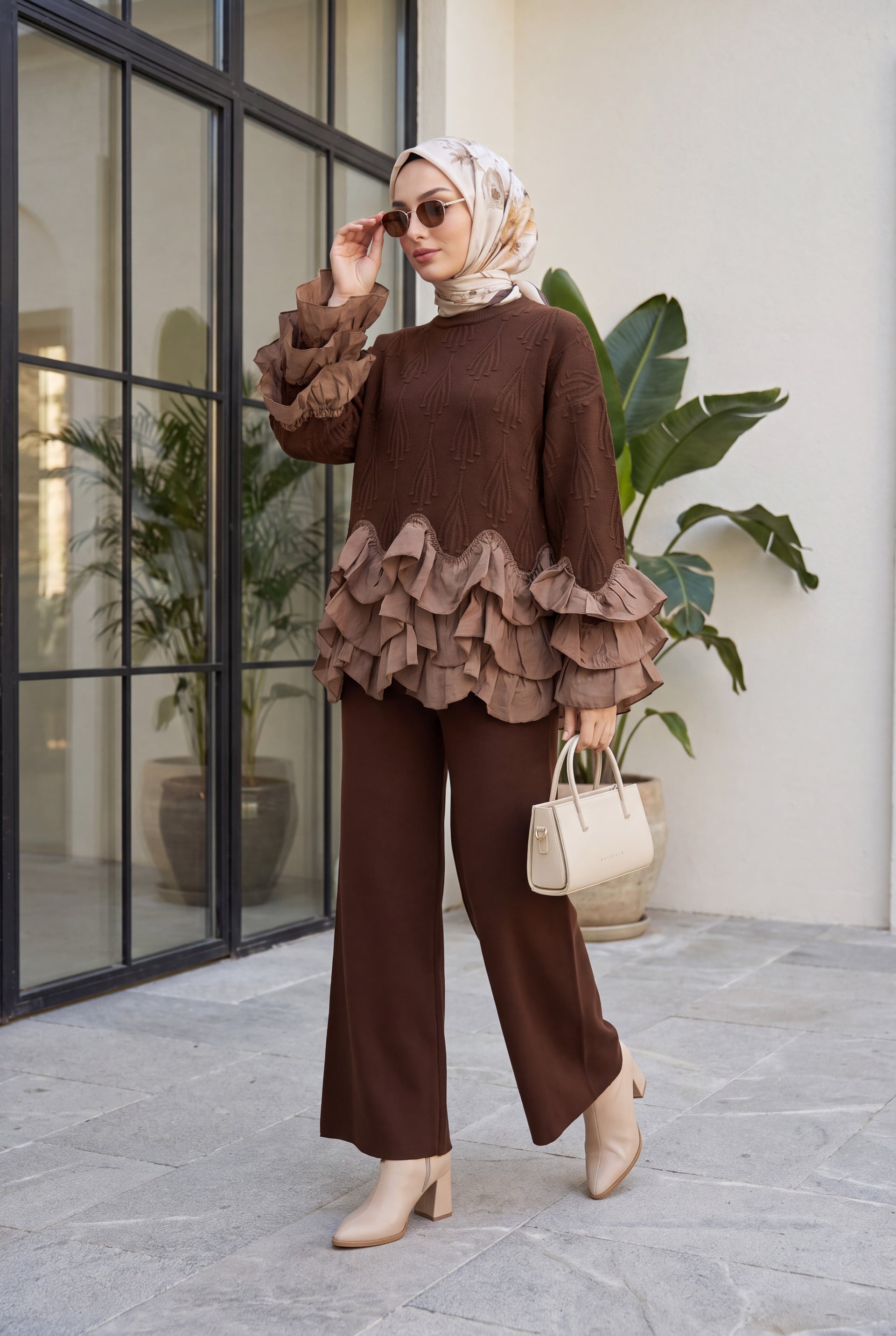 Brown Knit Sweater and Wide-Leg Trousers Set with Ruffled Hem - Podyumplus - by Peralane - photo 6