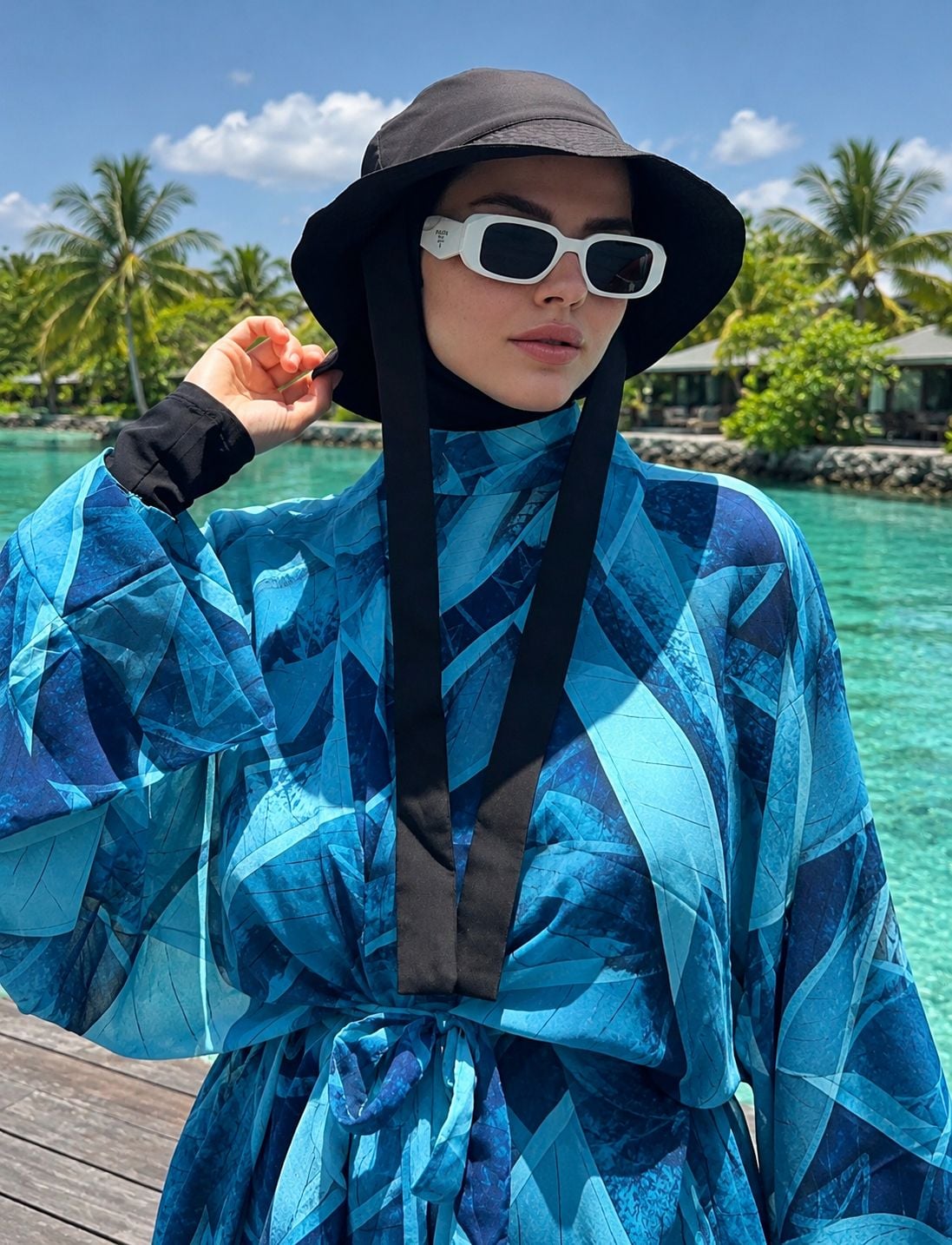 Black Bucket Hat with Tie Detail - Nesvay - by Peralane