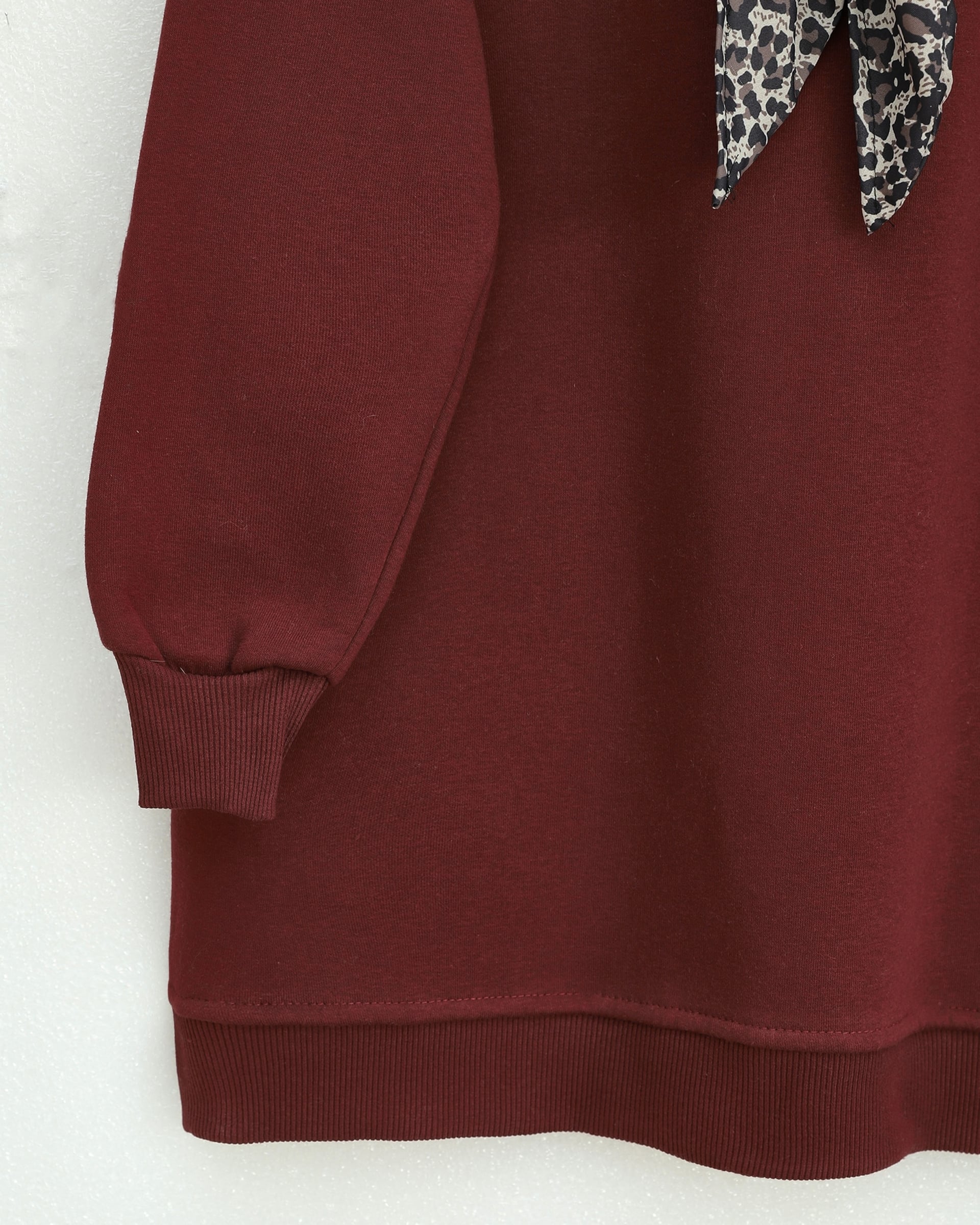 Leopard Emblem 3-Thread Sweatshirt with Scarf - Bordeaux - Podyumplus - by Peralane - photo 5