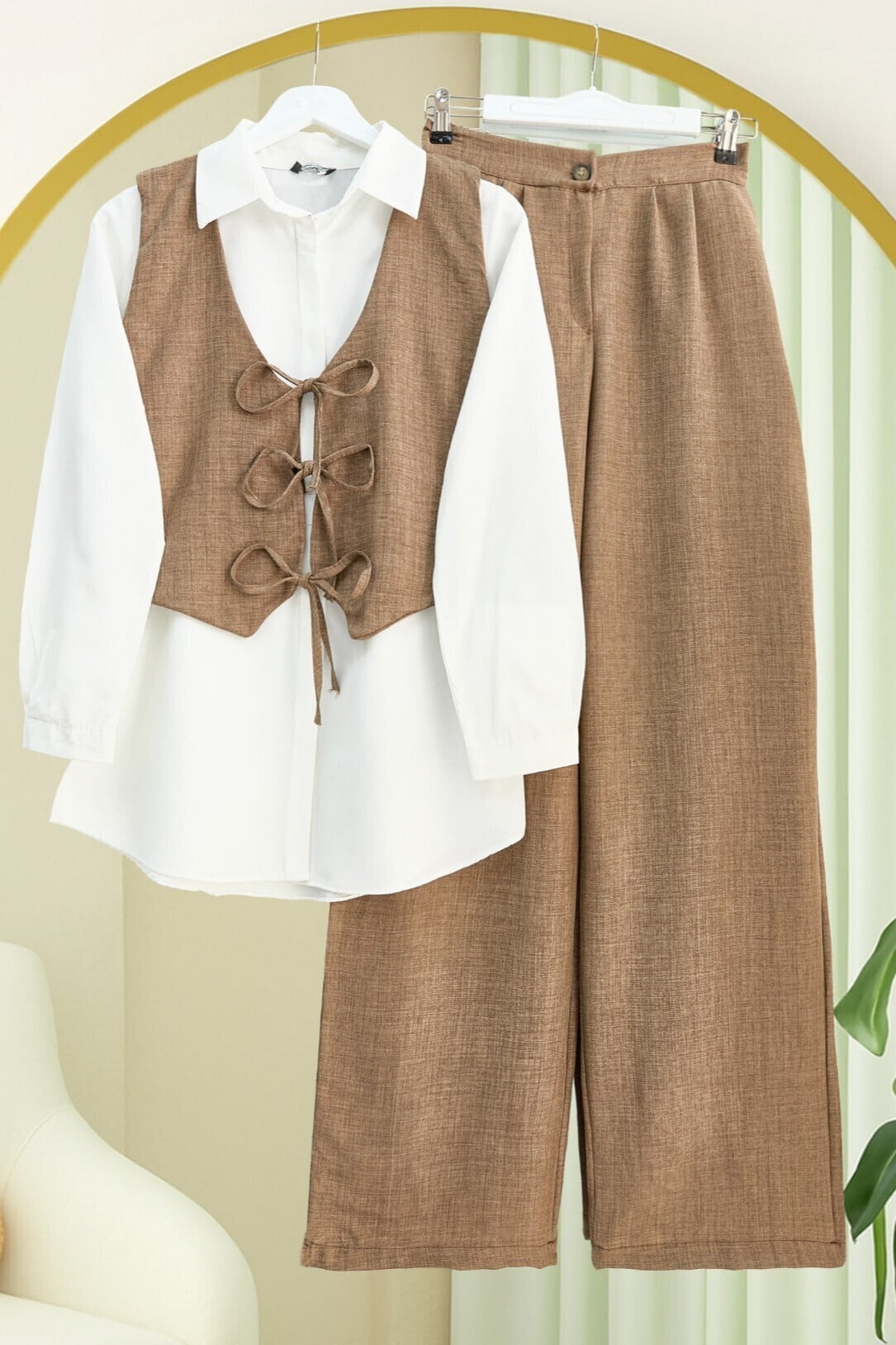 Women's Two-Piece Set with Bow-Tie Vest and Wide-Leg Trousers - Brown - Podyumplus - by Peralane
