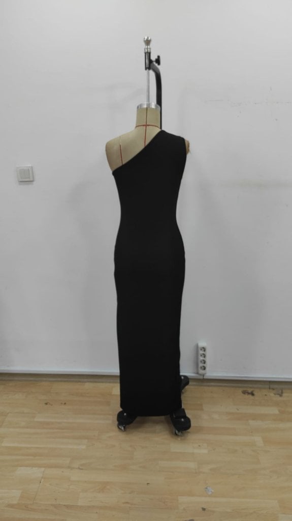 Women's One-Shoulder Maxi Dress with Slits - Janes - by Peralane - photo 8