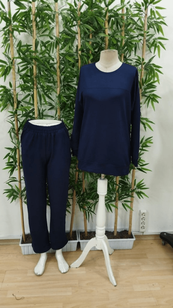 Women's Navy Blue Long Sleeve Crew Neck Viscose Two-Thread Sweatshirt and Trousers Lounge Set - Janes - by Peralane - photo 4