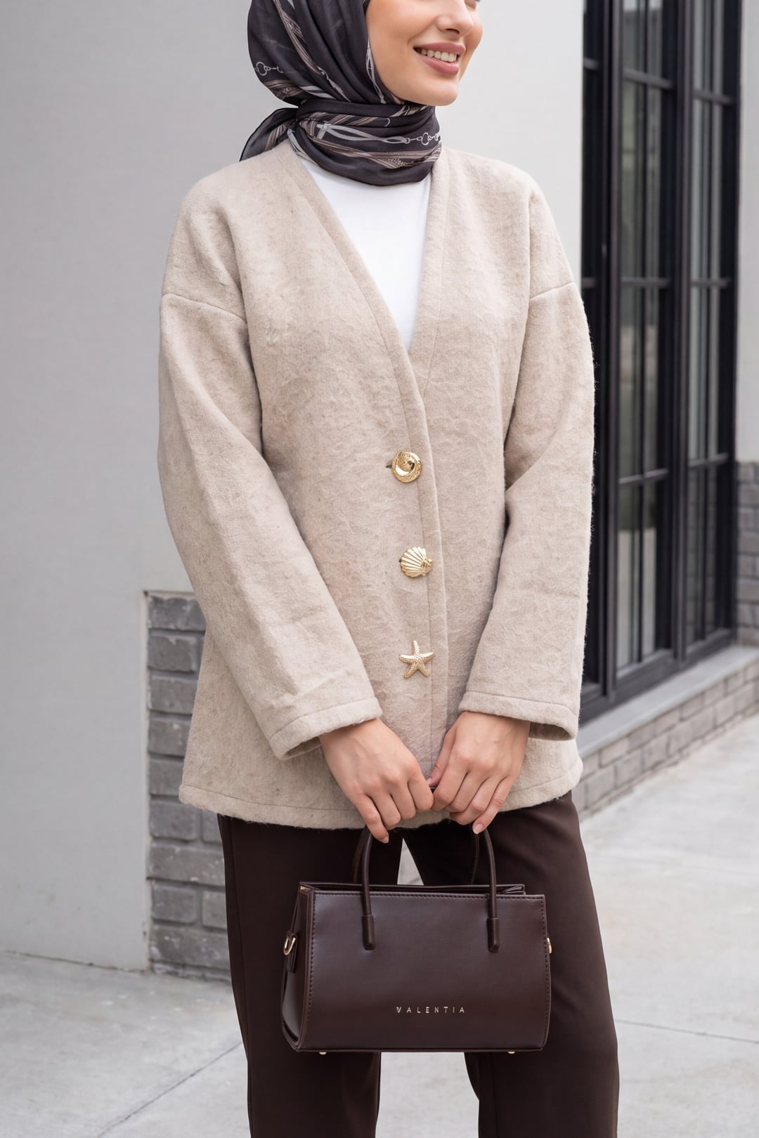 Figure Button V-Neck Cardigan - Mink - Podyumplus - by Peralane