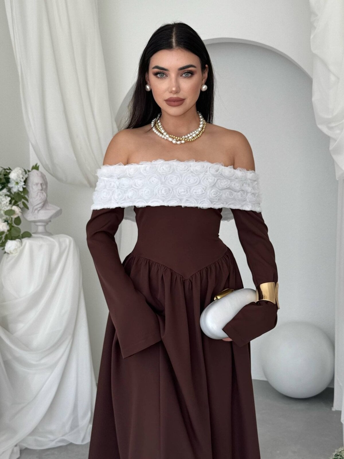 Off-Shoulder Long-Sleeve Dress in Dark Brown with Rose Pattern - Etika - by Peralane