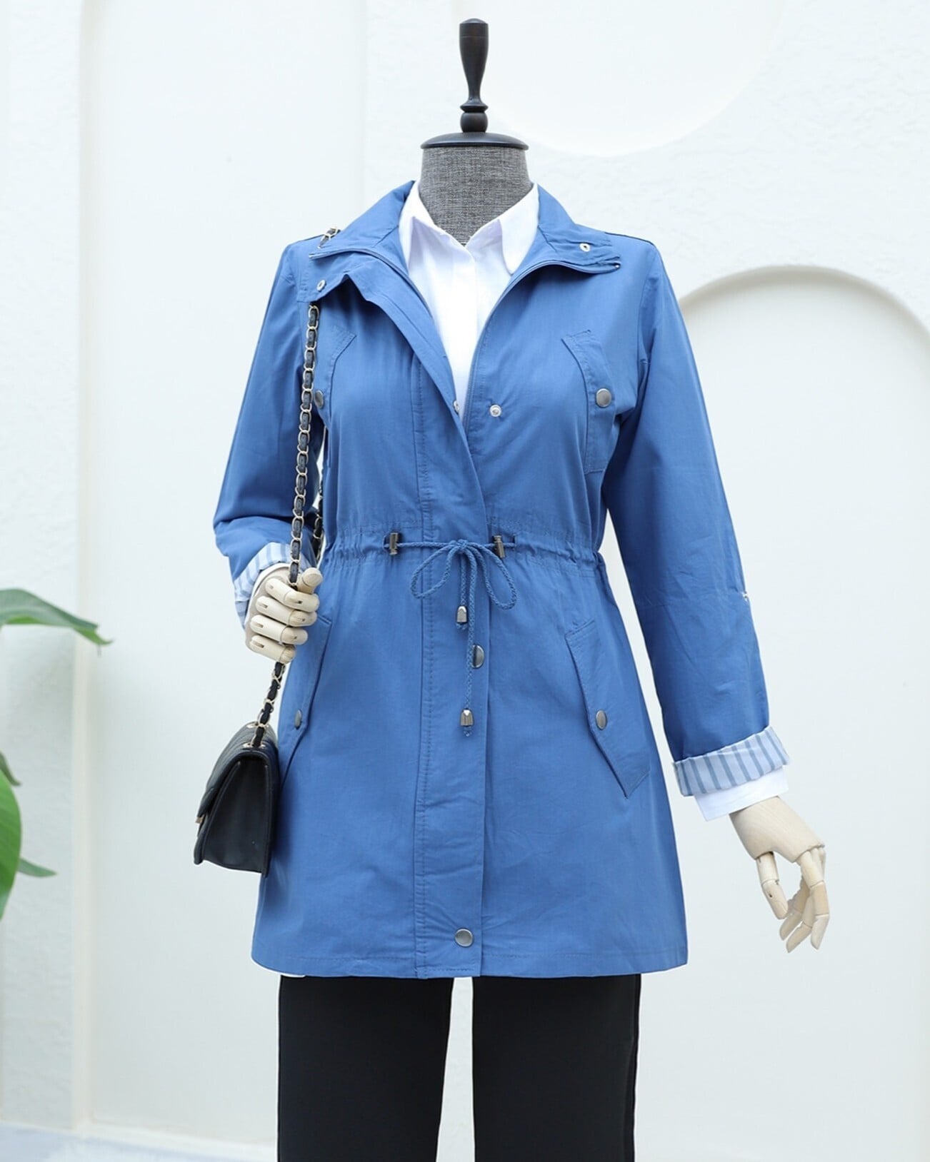 Foldable Sleeve Drawstring Waist Mid-Length Trench Coat in Indigo - Podyumplus - by Peralane - photo 3