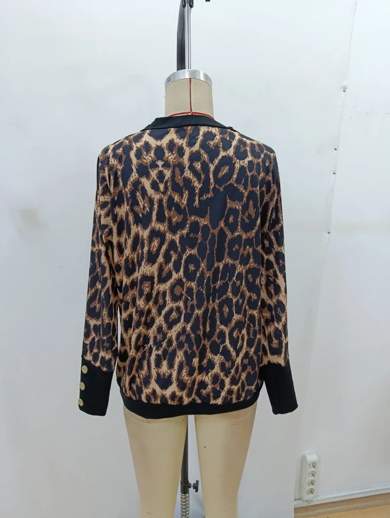 Women's Long Sleeve V-Neck Leopard Print Suprem Blouse - Janes - by Peralane - photo 9