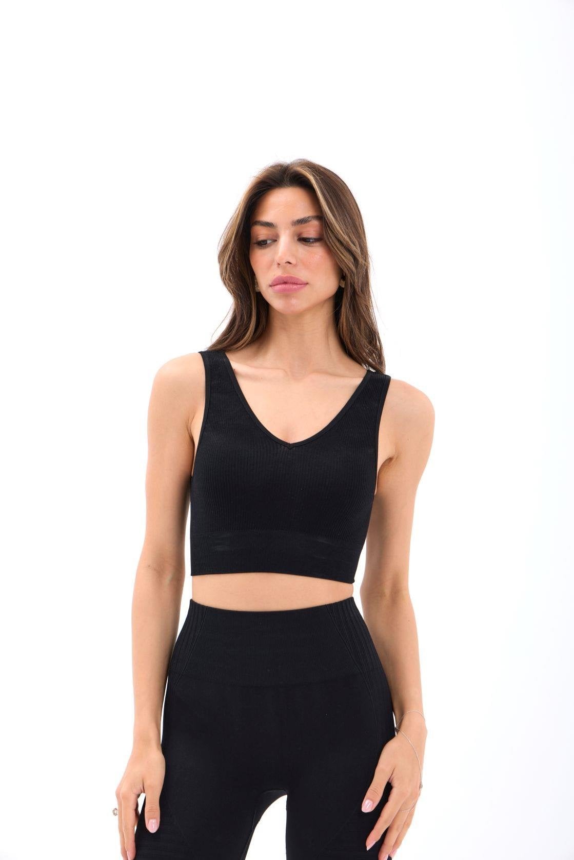 Ribbed V-Neck Sports Bra - Black - Fame - by Peralane