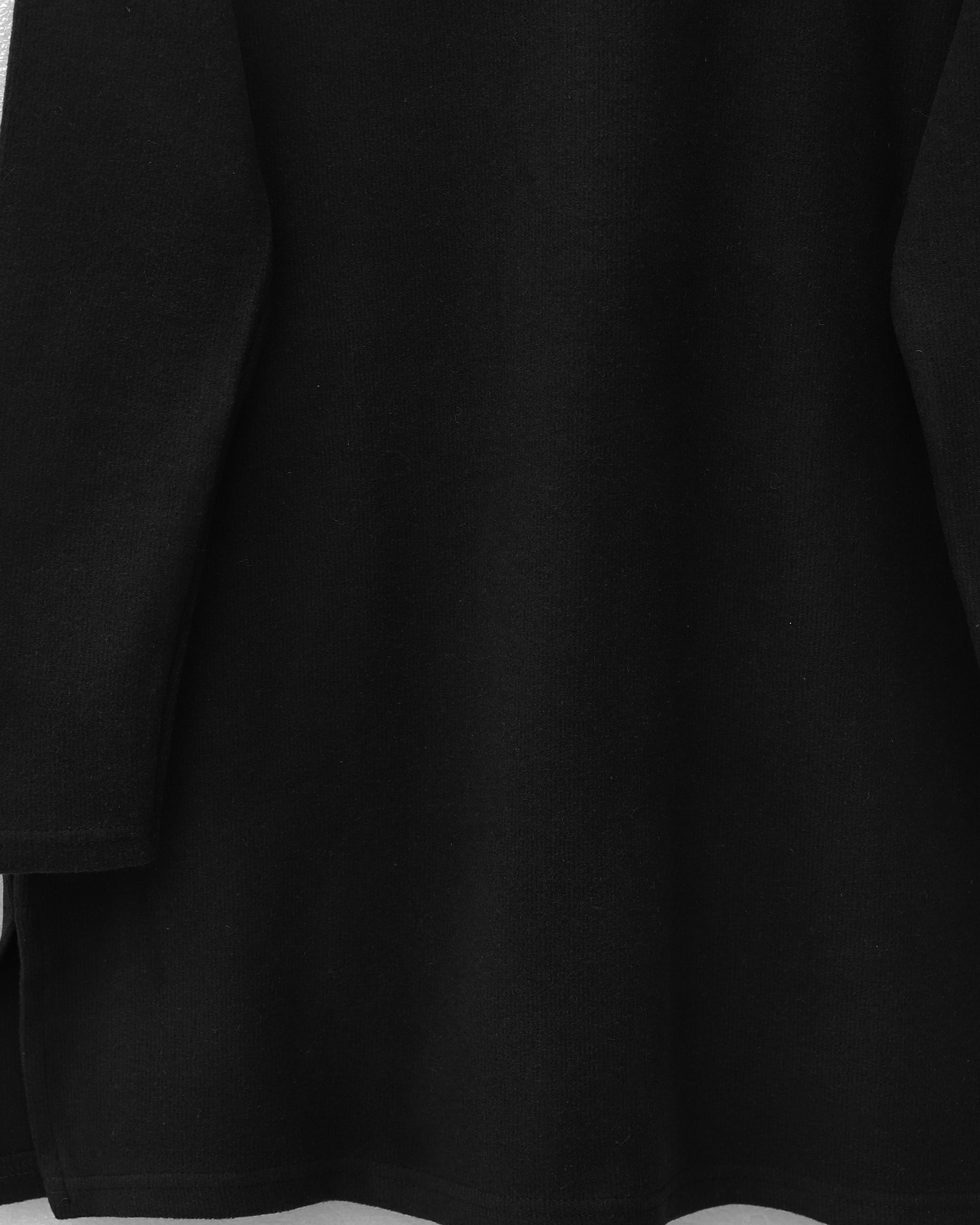 Black Turtleneck Side-Slit Tunic with Knit Fabric - Podyumplus - by Peralane - photo 6
