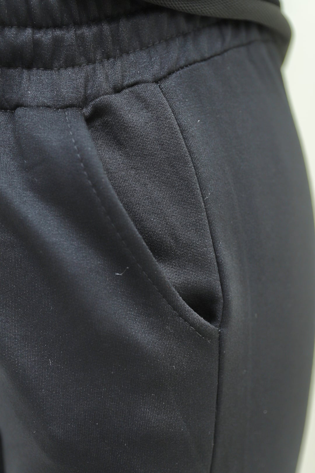 Black Drawstring Waist Wide-Leg Trousers with Sleeveless Top Set - Podyumplus - by Peralane - photo 6