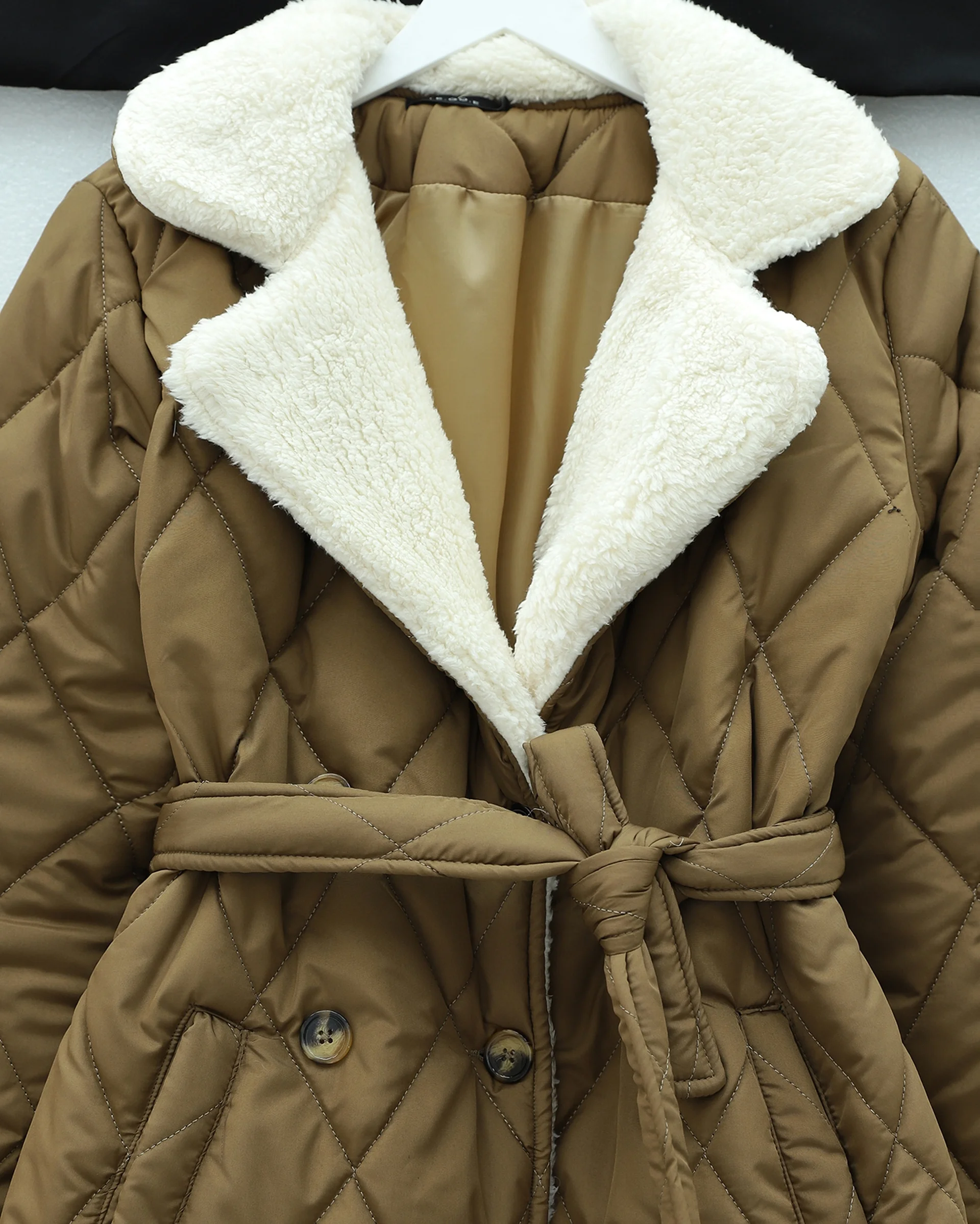 Quilted Coat with Faux Fur Collar and Lining - Tan - Podyumplus - by Peralane - photo 4