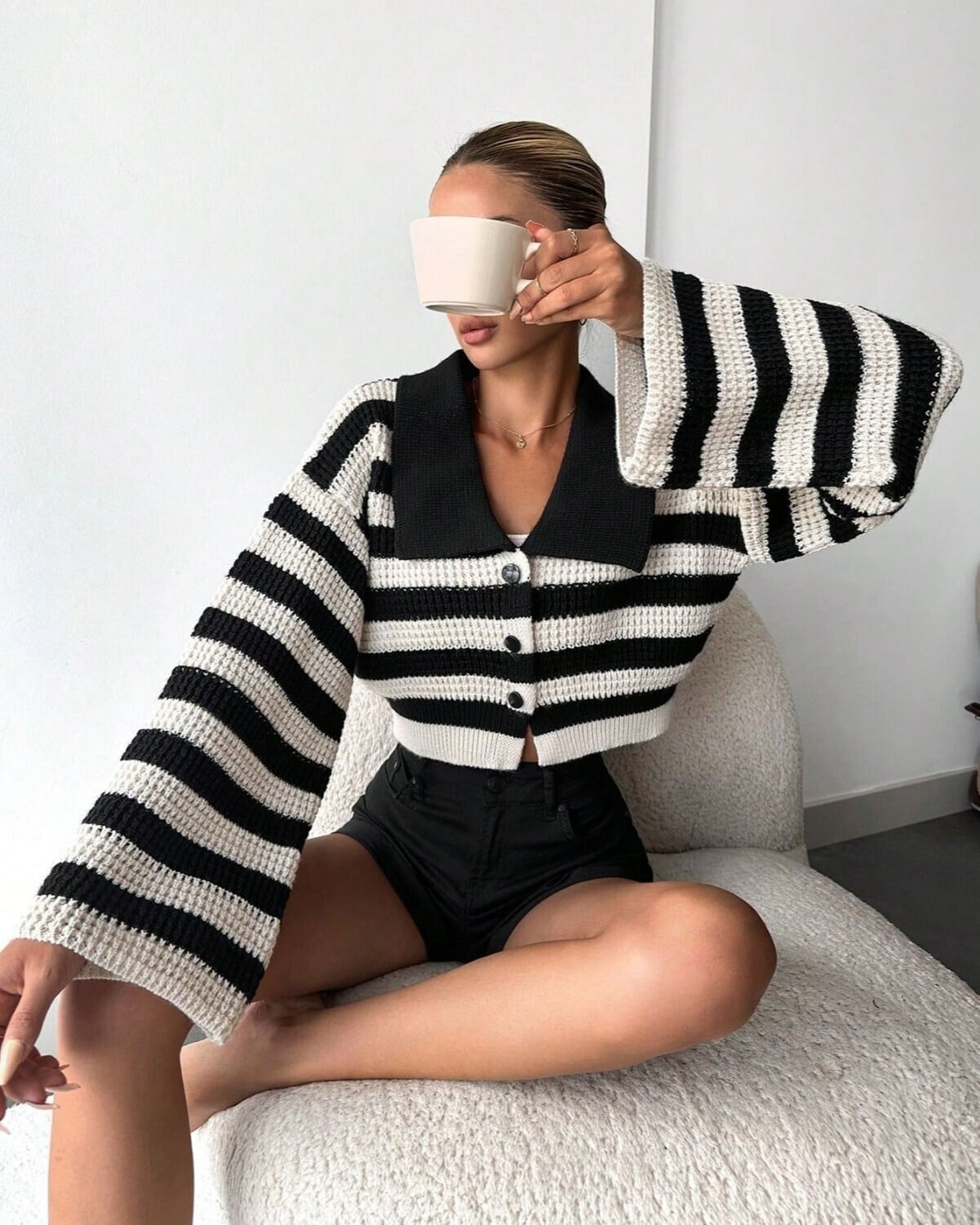 Black and White Striped Knit Cardigan with Contrasting Collar - Podyumplus - by Peralane - photo 5