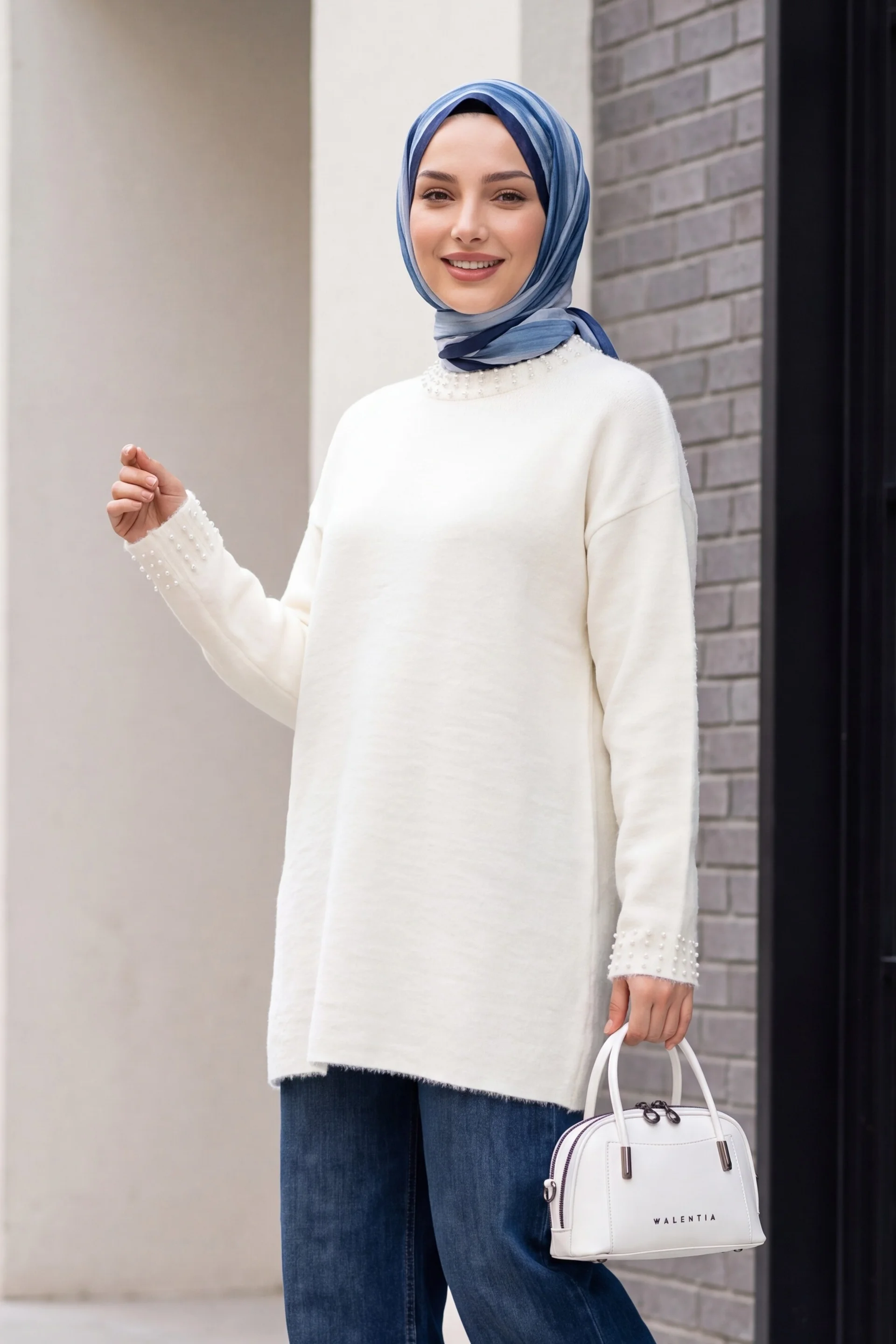 White Pearl-Trimmed Slouchy Knit Tunic - Podyumplus - by Peralane - photo 2
