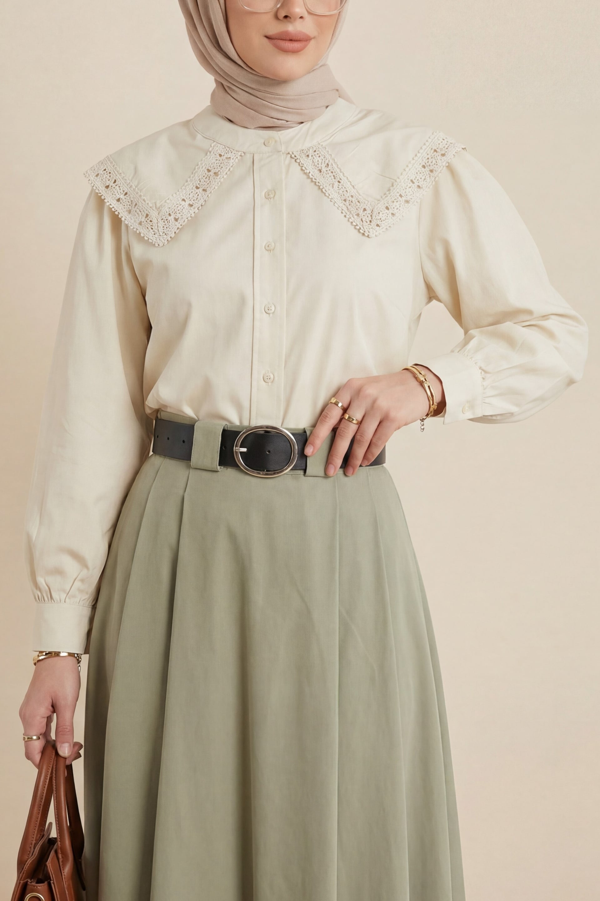 Beige Poplin Blouse with Peter Pan Collar and Lace Detail - Podyumplus - by Peralane - photo 4
