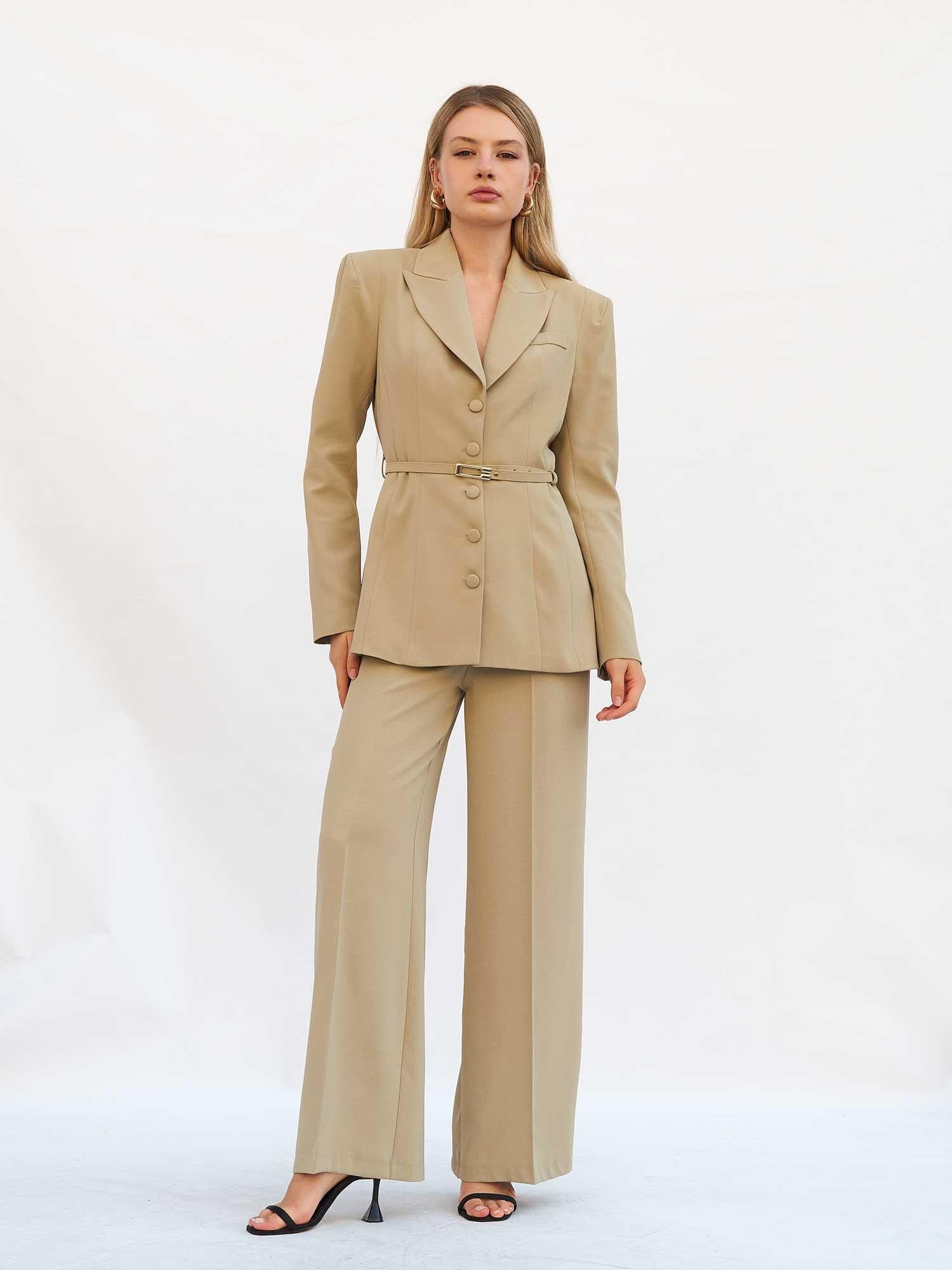Light Beige Padded Blazer with Belt - Lefon - by Peralane - photo 2