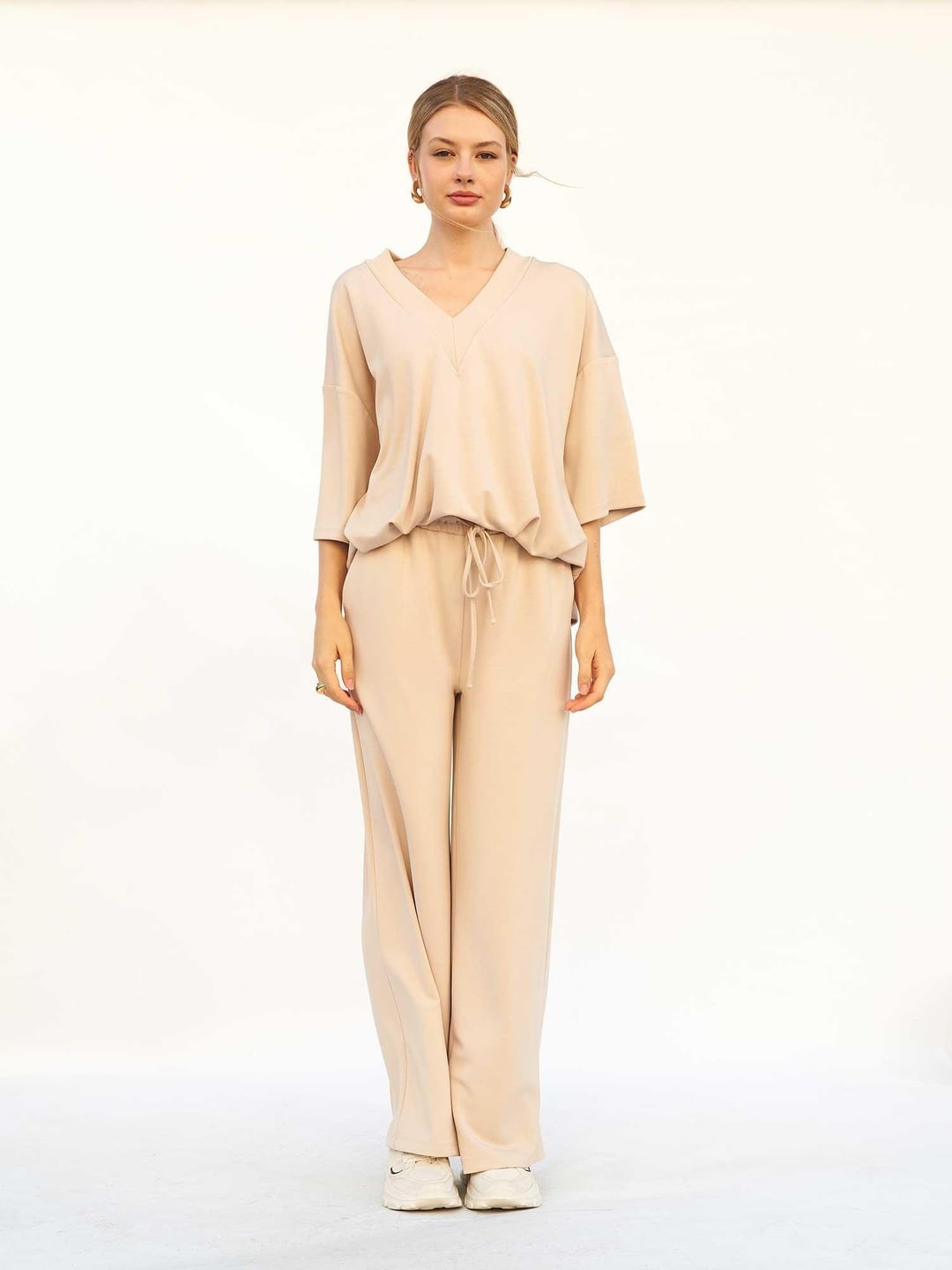 Women's Relaxed Fit Loungewear Set with Wide-Leg Trousers - Light Beige - Lefon - by Peralane