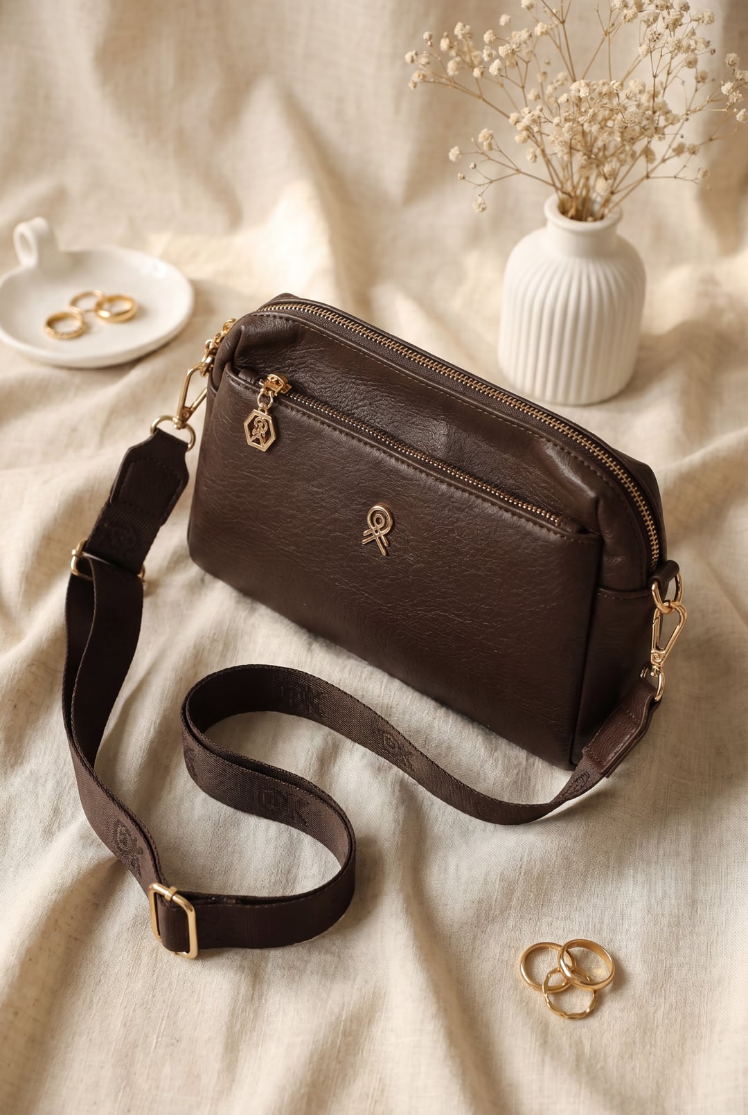 Crossbody Bag with Zip Closure - Dark Brown - Podyumplus - by Peralane