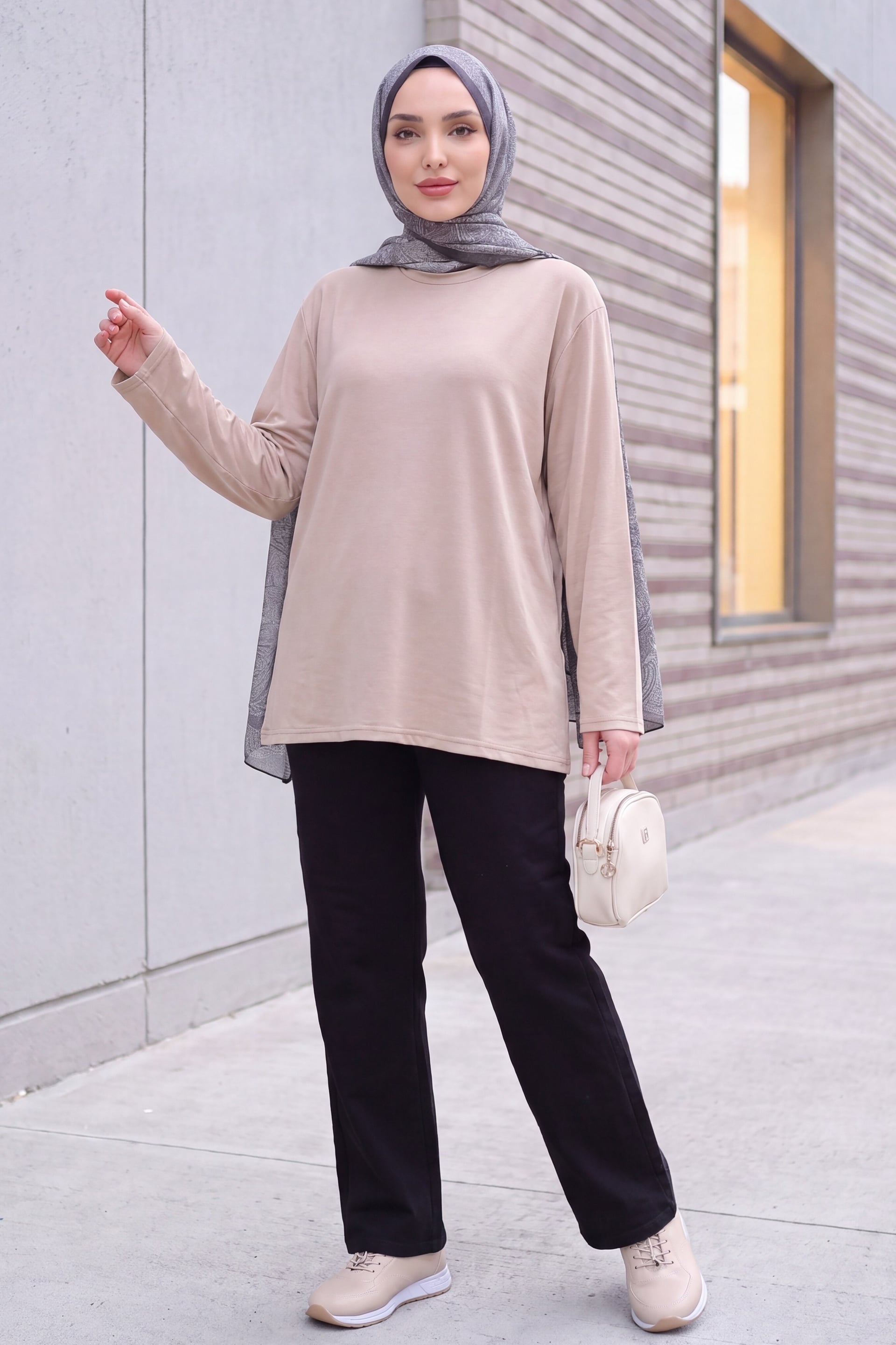 Crew Neck Spanish Sleeve Padded Shoulder Undershirt Blouse - Mink - Podyumplus - by Peralane - photo 3