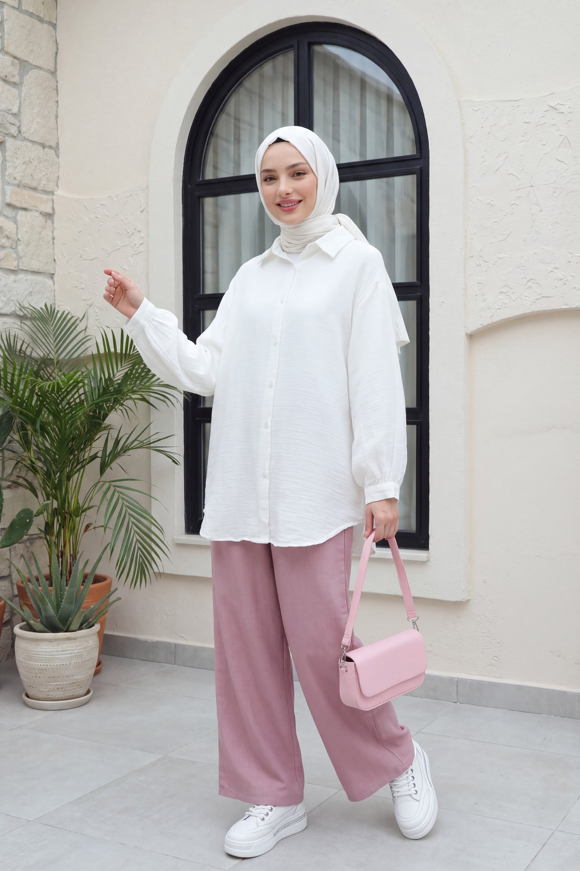 Oval Cut Buttoned Muslin Blouse - Ecru - Podyumplus - by Peralane - photo 2