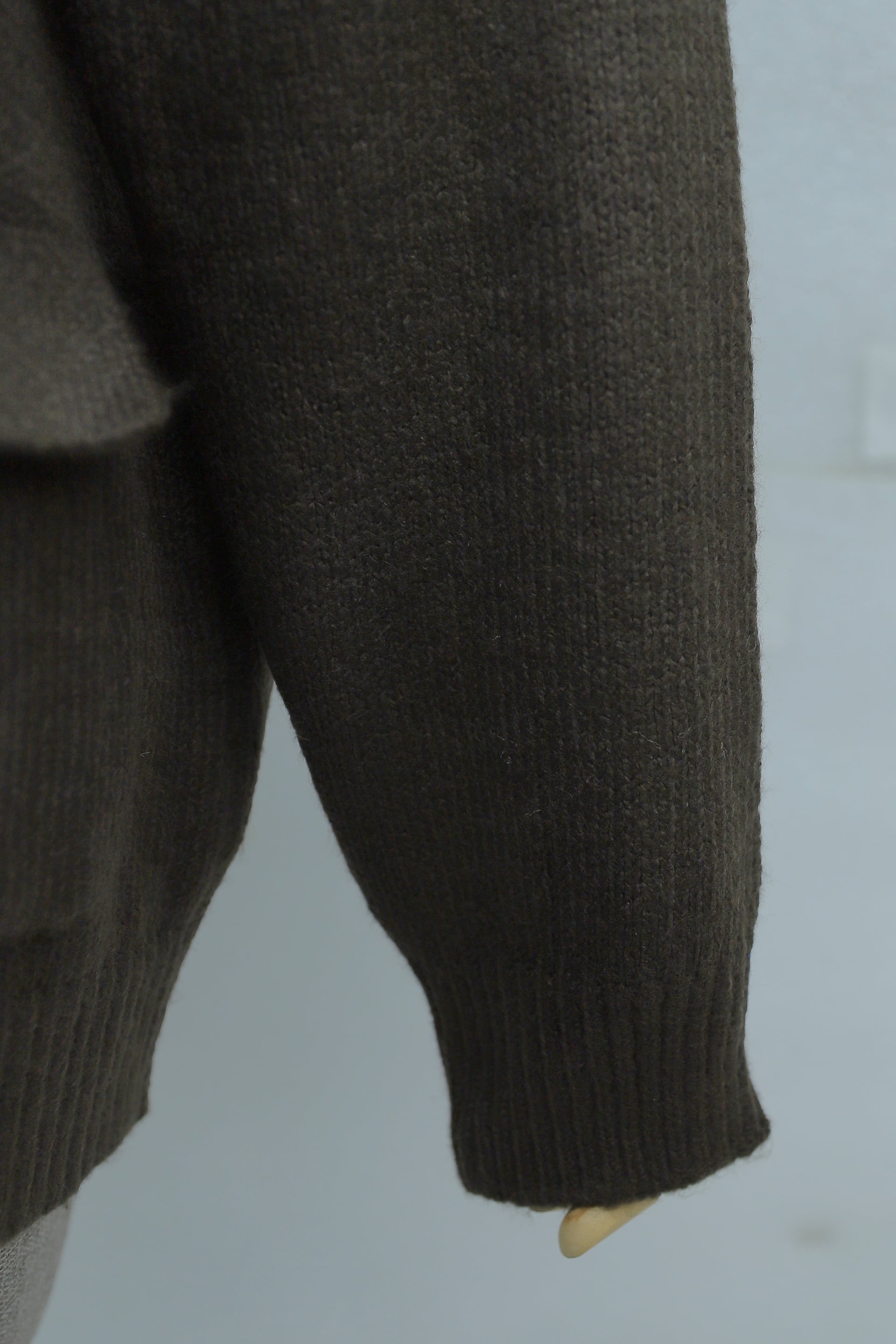 Women's Relaxed-Fit Ribbed Knit Cardigan with Half Collar and Pockets - Dark Brown - Podyumplus - by Peralane - photo 7
