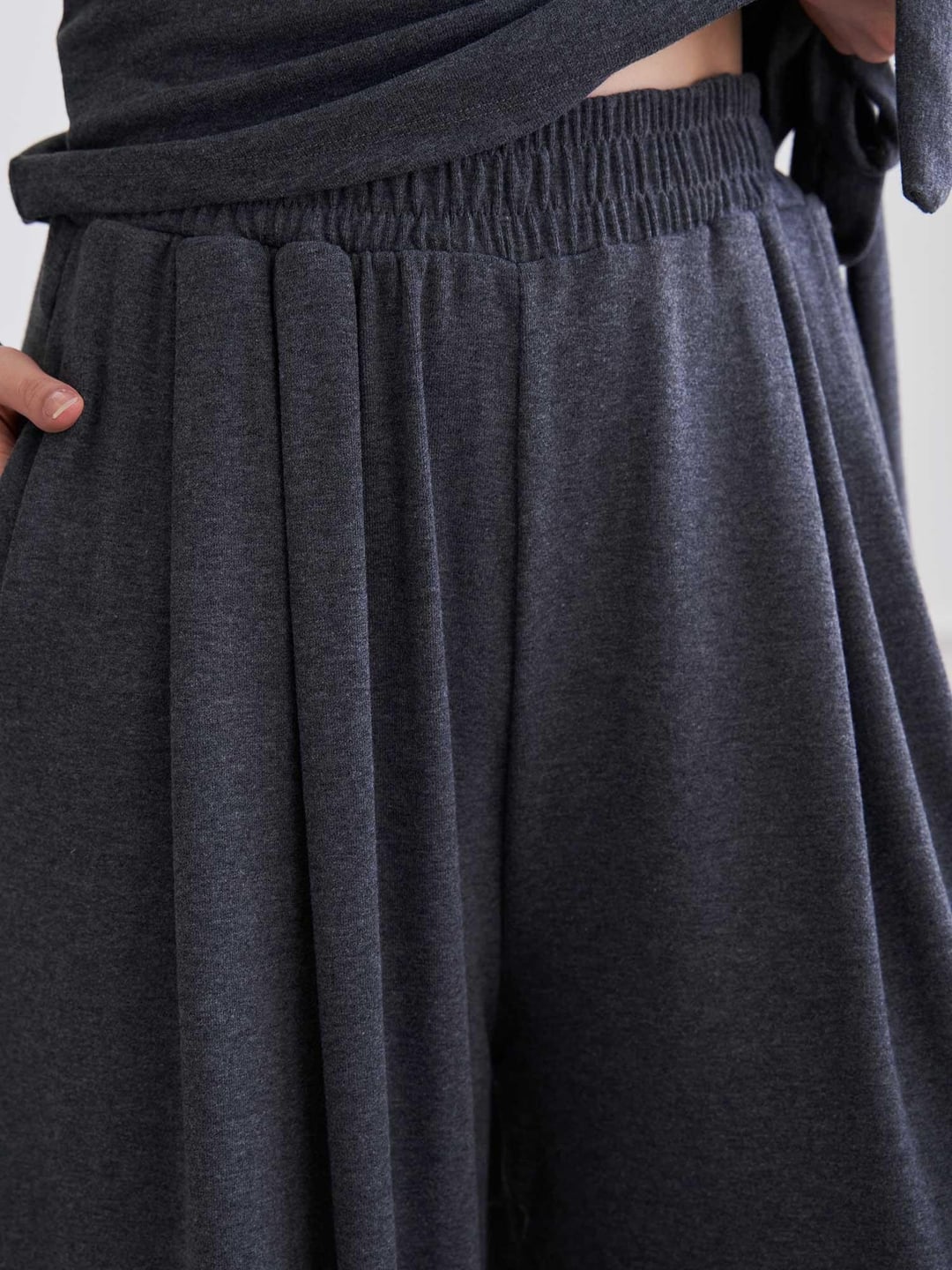 Drape Detail Knit Set with Wide-Leg Trousers - Lefon - by Peralane - photo 6