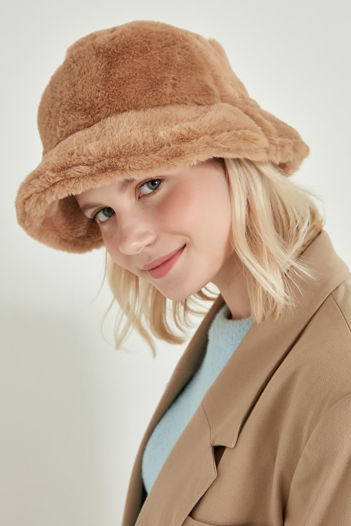 Mink Color Plush Bucket Hat (Pack of 4) - Nesvay - by Peralane
