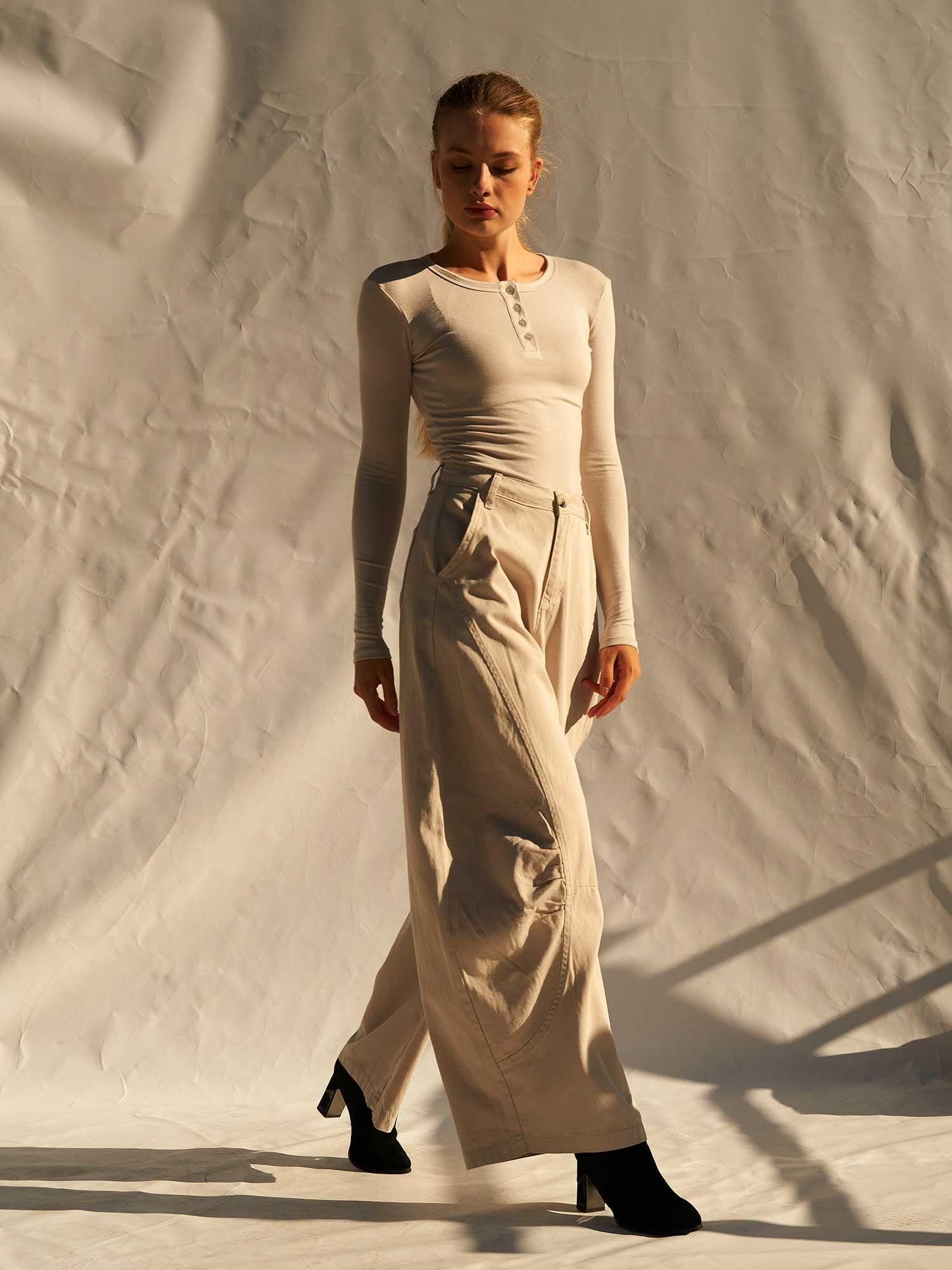 Barrel Cut Gabardine Trousers with Cargo Pockets - Beige - Lefon - by Peralane - photo 6