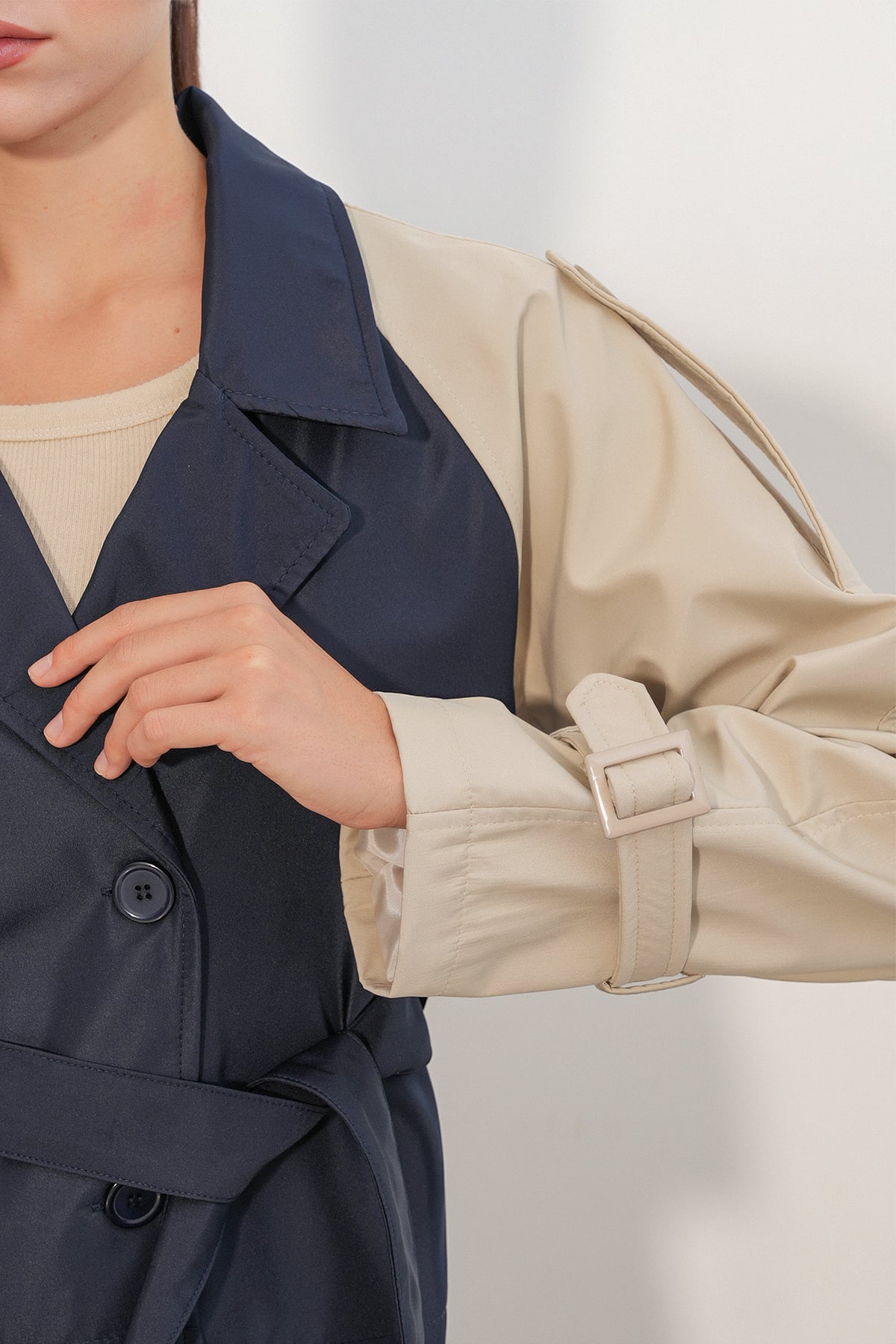 Women's Belted Short Trench Coat Navy/Beige Colorblock - Bigdart - by Peralane - photo 6
