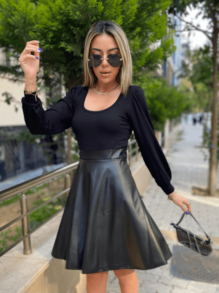 Women's Long-Sleeve Square Neck Top with Faux Leather Mini Skirt Set - Janes - by Peralane - photo 4