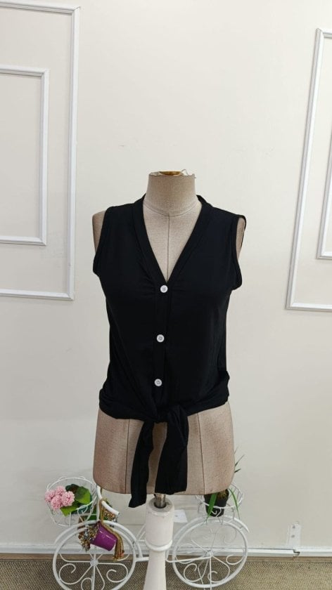 Women's Sleeveless V-Neck Button-Front Tie Detail Viscose Blouse - Janes - by Peralane - photo 6
