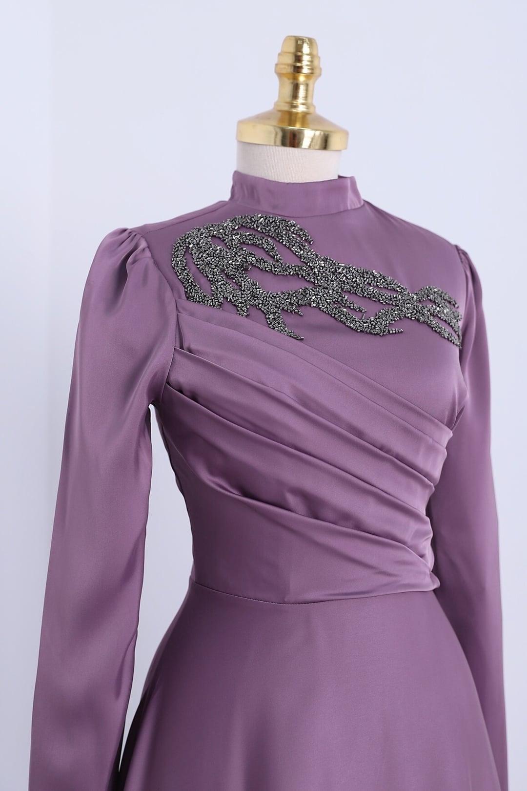 Lilac Satin Evening Dress with Beaded Neckline and Draped Bodice - Podyumplus - by Peralane - photo 3