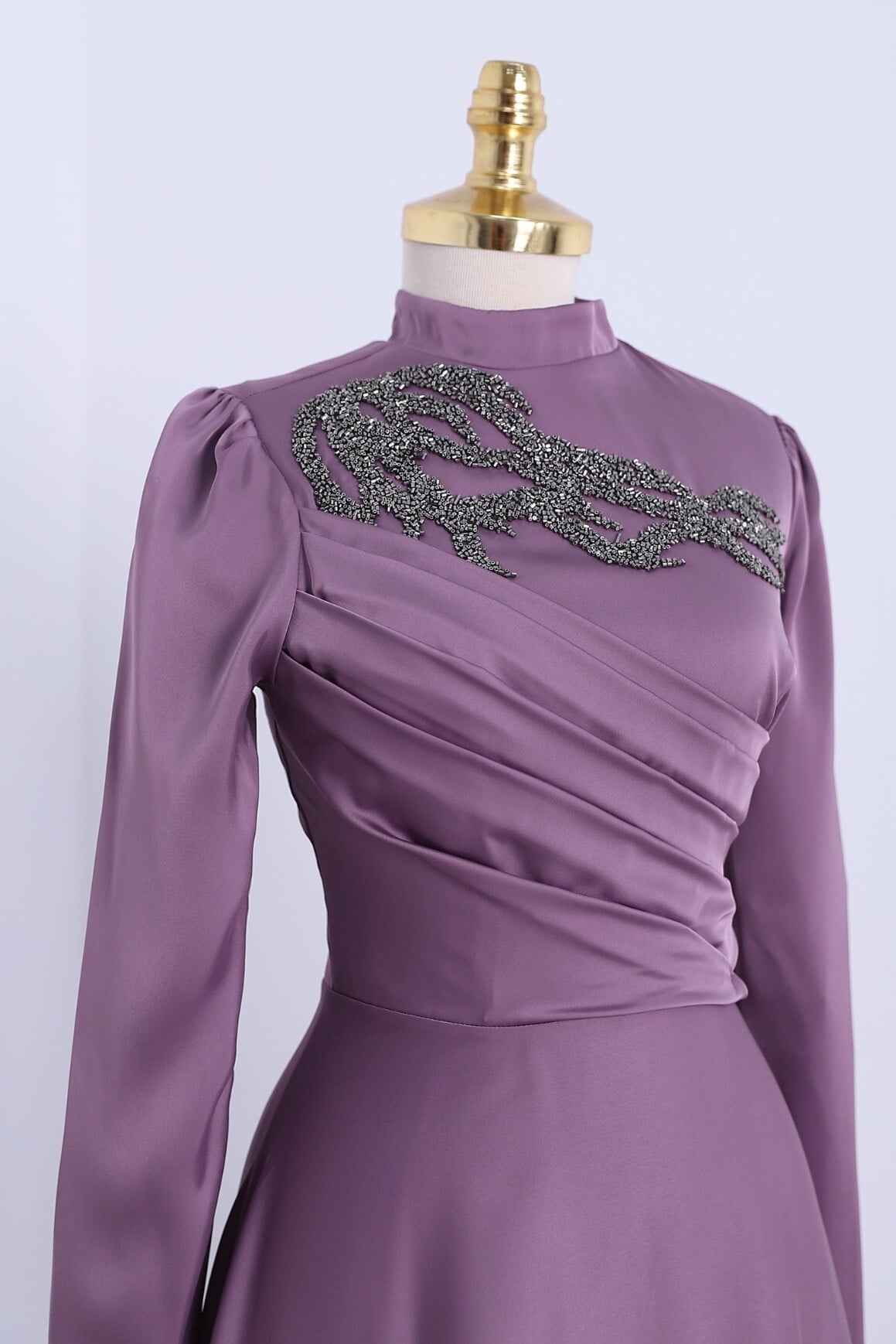 Lilac Satin Evening Dress with Beaded Neckline and Draped Bodice - Podyumplus - by Peralane - photo 3