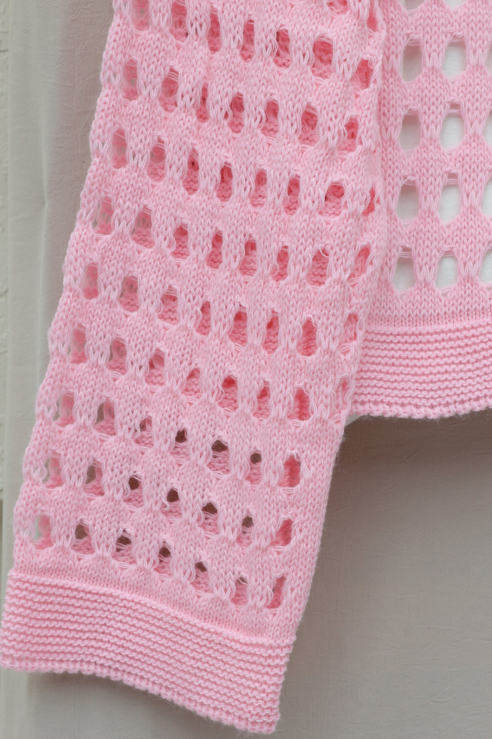 Pink Crew Neck Open-Weave Knit Sweater with Cropped Fit - Podyumplus - by Peralane - photo 4