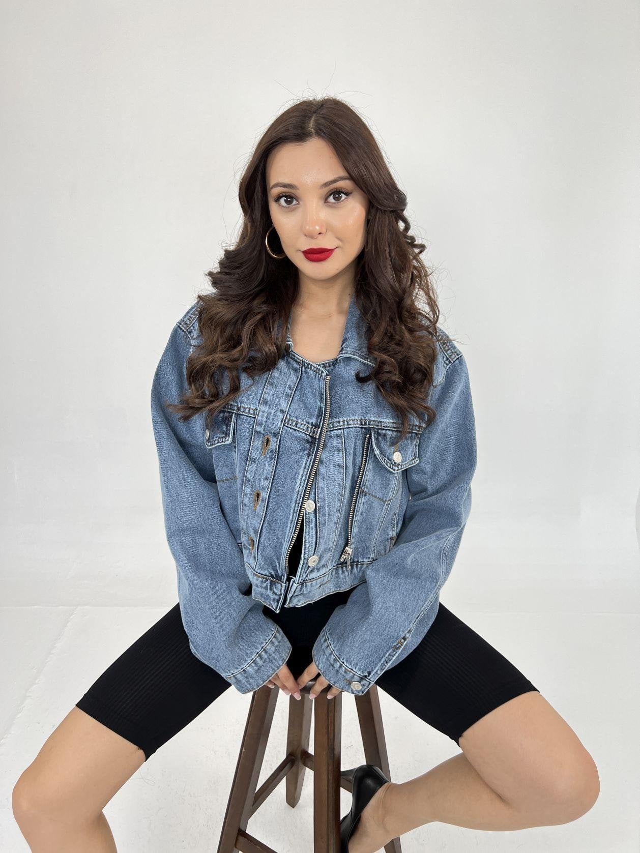 Women's Blue Denim Jacket with Zip Front - Fame - by Peralane