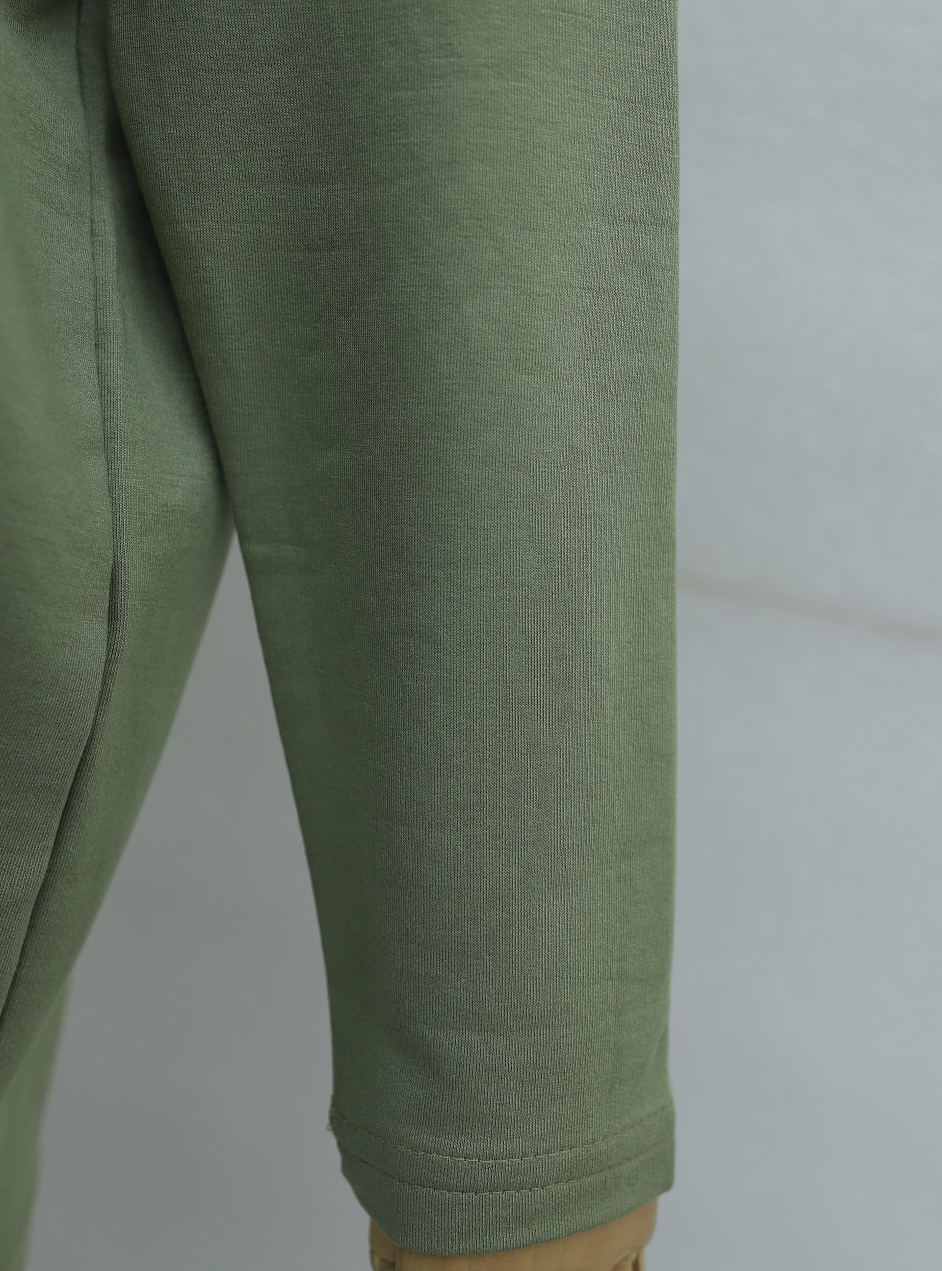 Round Neck Back-Length Pocket Oversize Stretch Knit Two-Piece Set - Olive Green - Podyumplus - by Peralane - photo 6