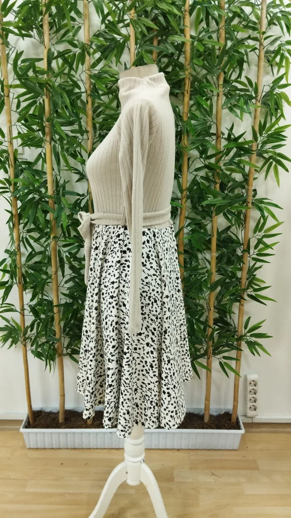 Women's Long Sleeve Turtleneck Tie Waist Dress with Floral Skirt - Janes - by Peralane - photo 8
