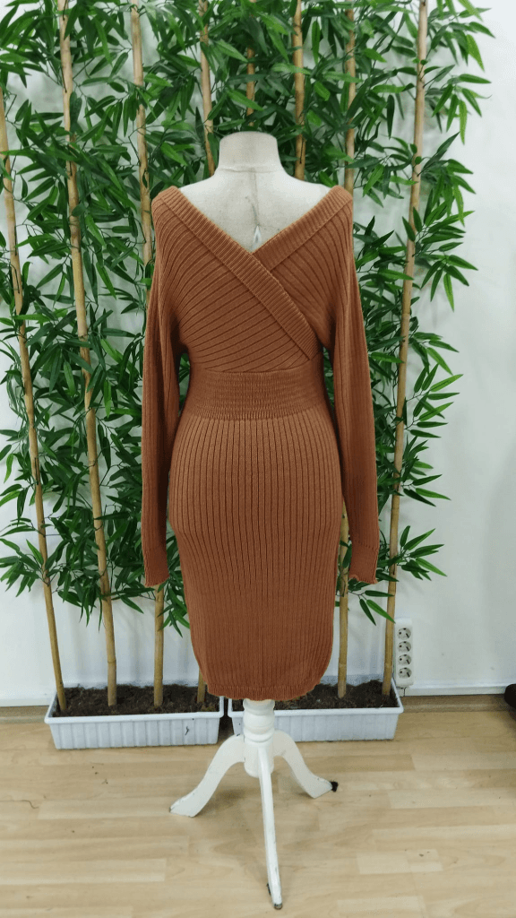 Women's Long Sleeve Off-Shoulder Wrap Neck Ribbed Knit Midi Dress - Janes - by Peralane - photo 5
