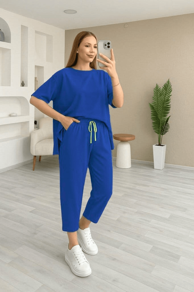 Women's Two-Piece Lounge Set: Short-Sleeve Crew Neck Viscose Blouse and Trousers - Janes - by Peralane - photo 3