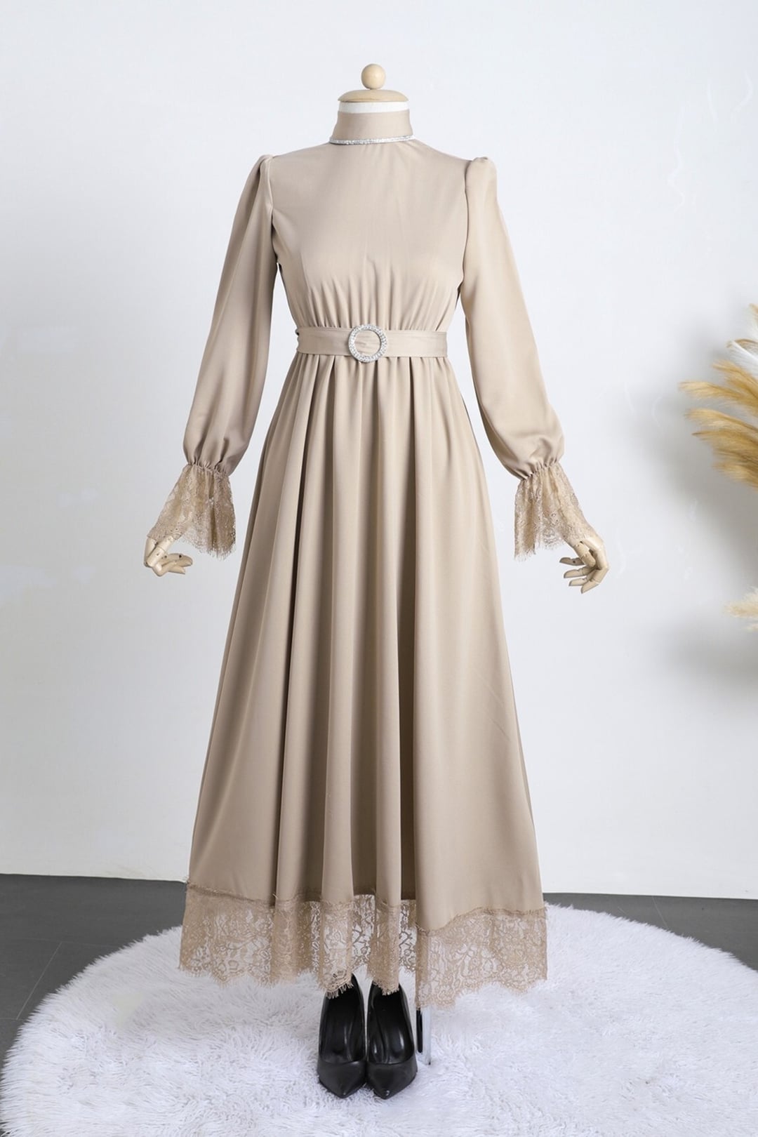 Lace Trim Sleeve and Hem Belted Dress - Mink - Podyumplus - by Peralane