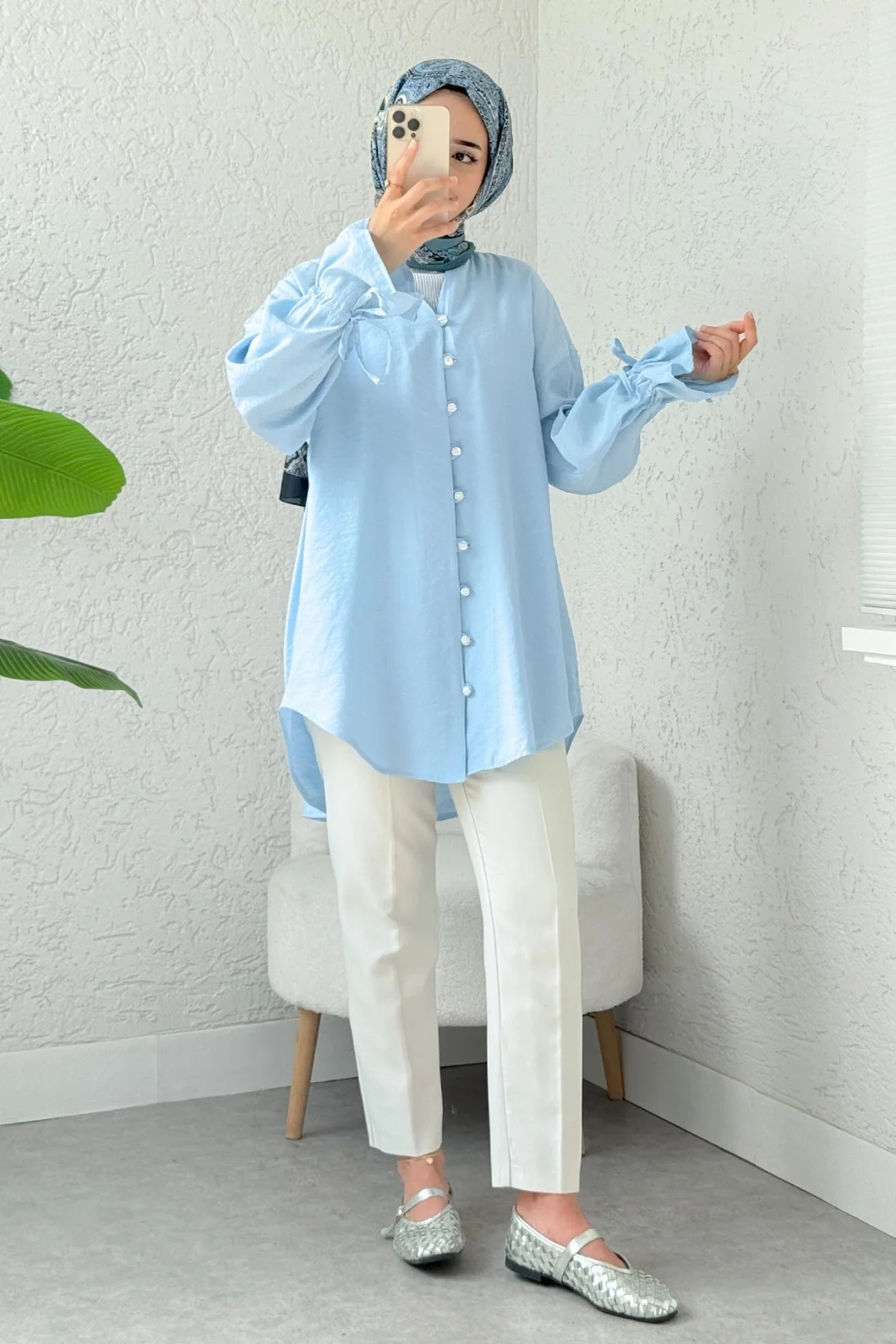 Long Back Buttoned Shirt with Lace-Up Sleeves - Baby Blue - Podyumplus - by Peralane - photo 4