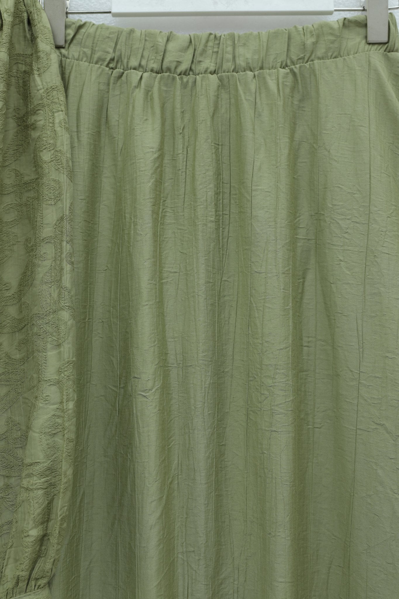 Olive Green Jacquart Co-ord Set with Embellished Buttons and Tie Waist - Podyumplus - by Peralane - photo 5