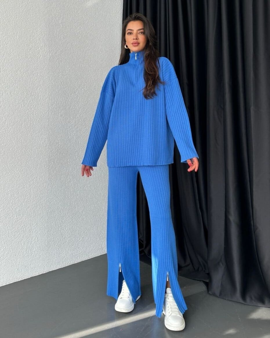 Royal Blue Ribbed Knit Co-ord Set with Half-Zip Top and Wide-Leg Trousers - Podyumplus - by Peralane - photo 5