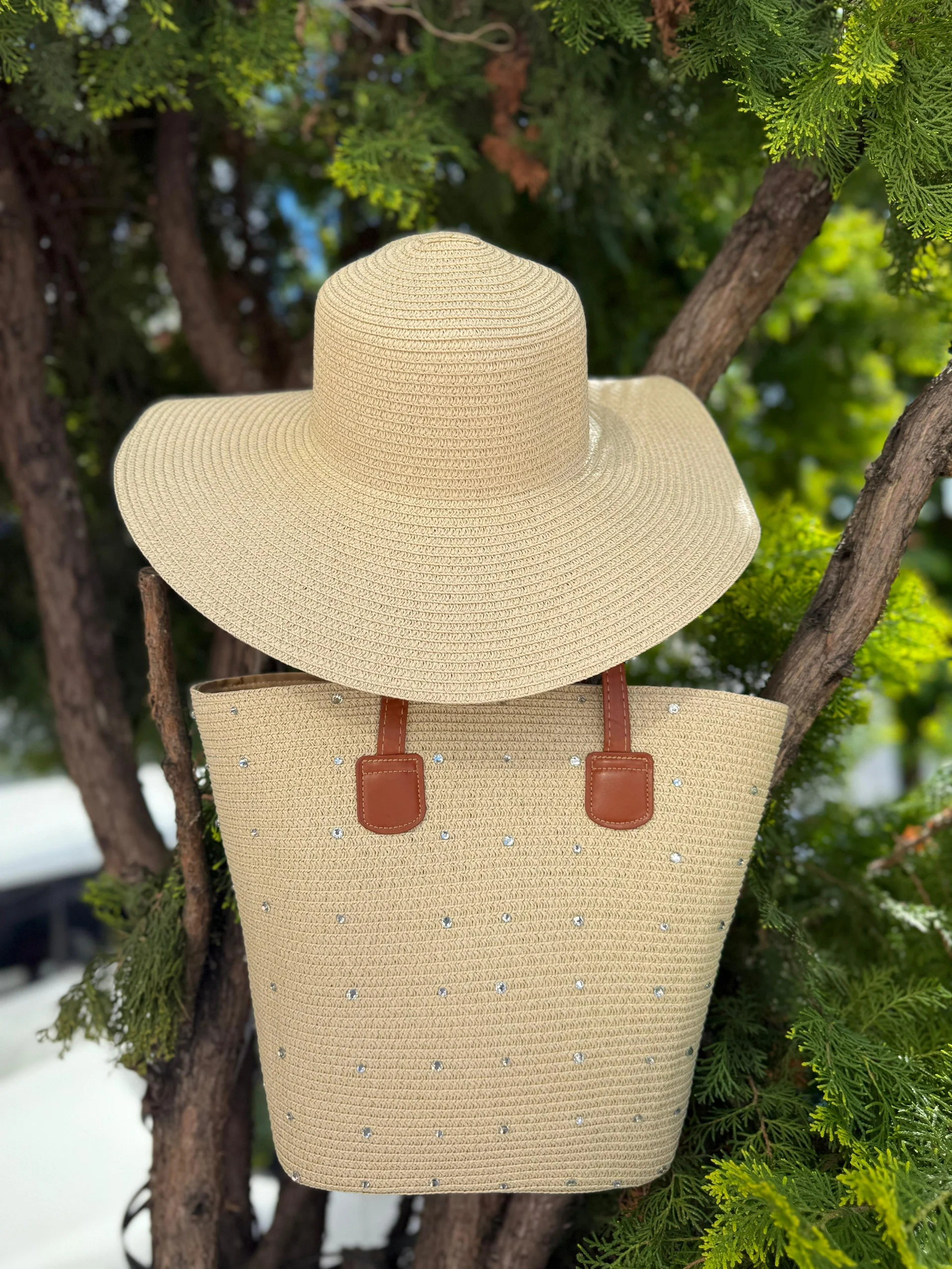 Beaded Beige Woven Straw Tote Bag with Faux Leather Handles - Nesvay - by Peralane - photo 4
