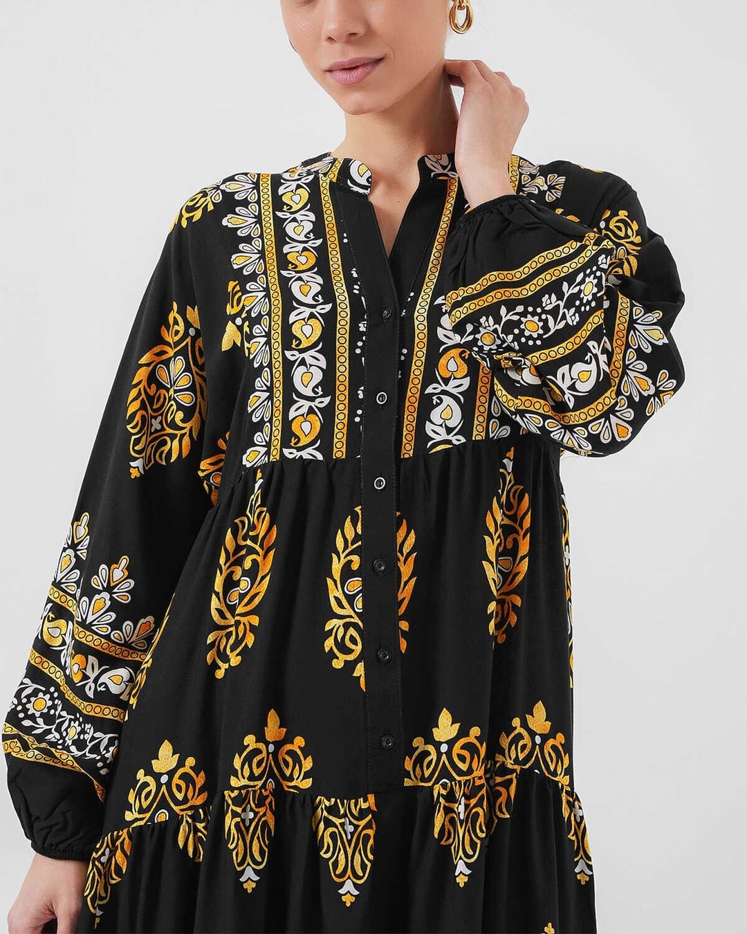 Black Authentic Pattern Modest Dress with V-Neck and Tiered Skirt - Bigdart - by Peralane - photo 4