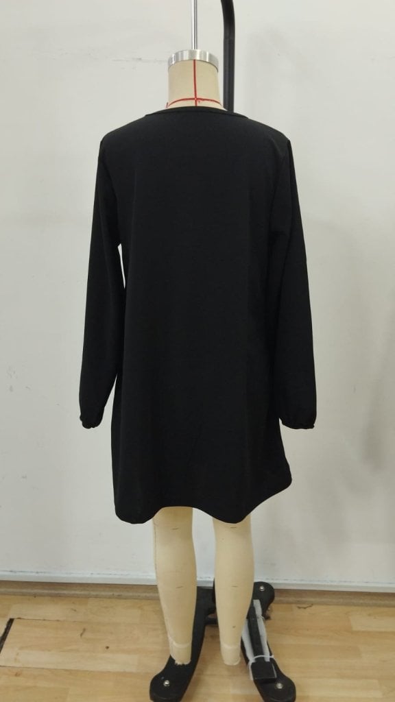Women's Long Sleeve Round Neck Mini Crepe Dress in Black - Janes - by Peralane - photo 5