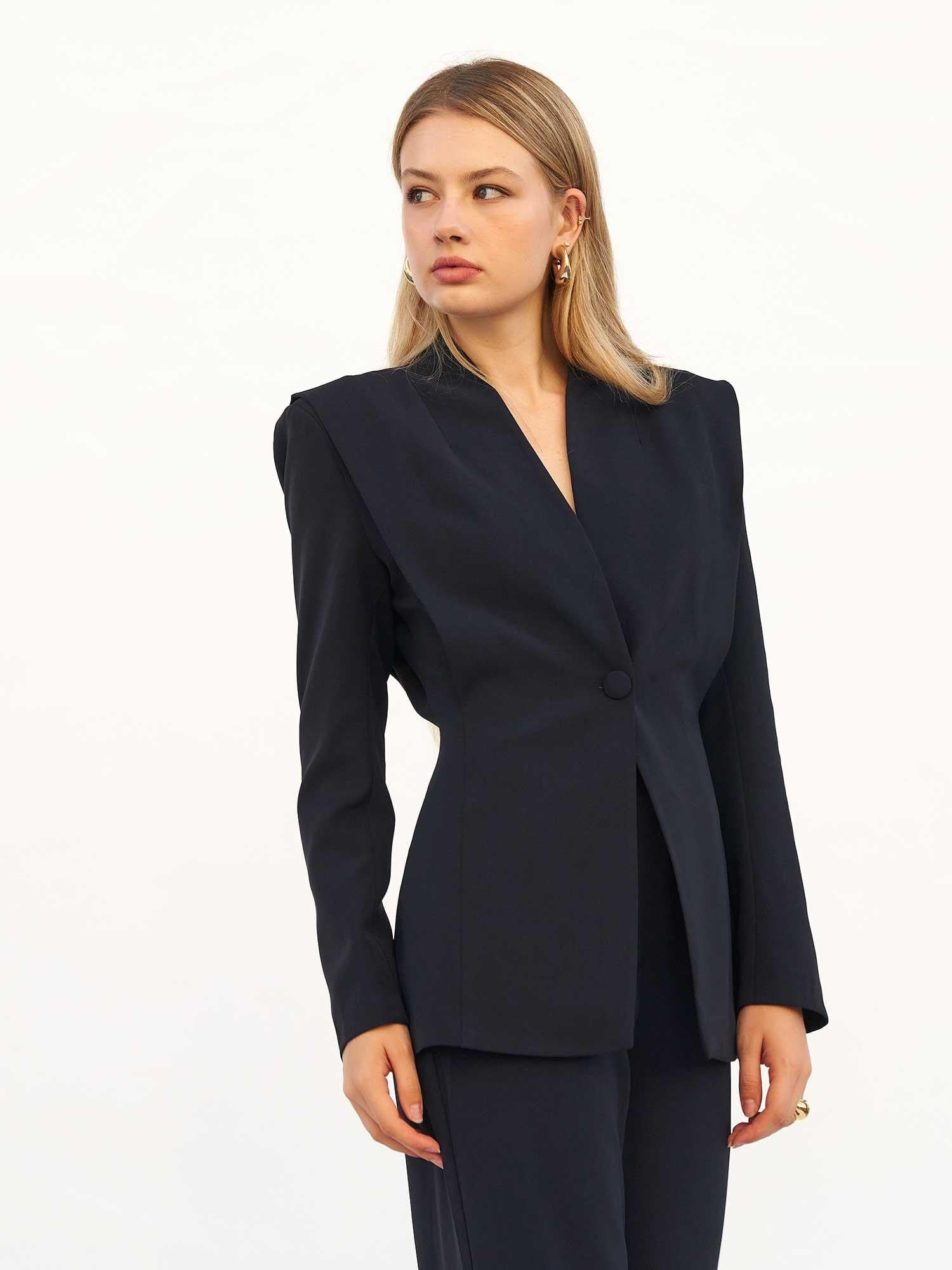 Padded V-Neck Blazer Jacket in Dark Navy - Lefon - by Peralane - photo 8