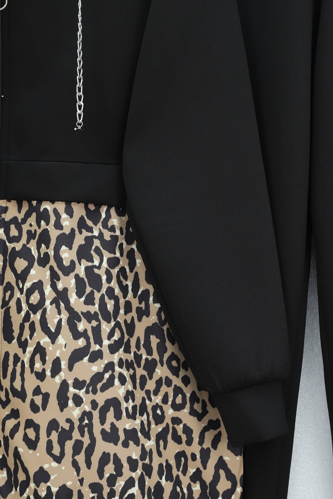 Chain Detail Hooded Leopard Print Scuba Set - Black - Podyumplus - by Peralane - photo 4