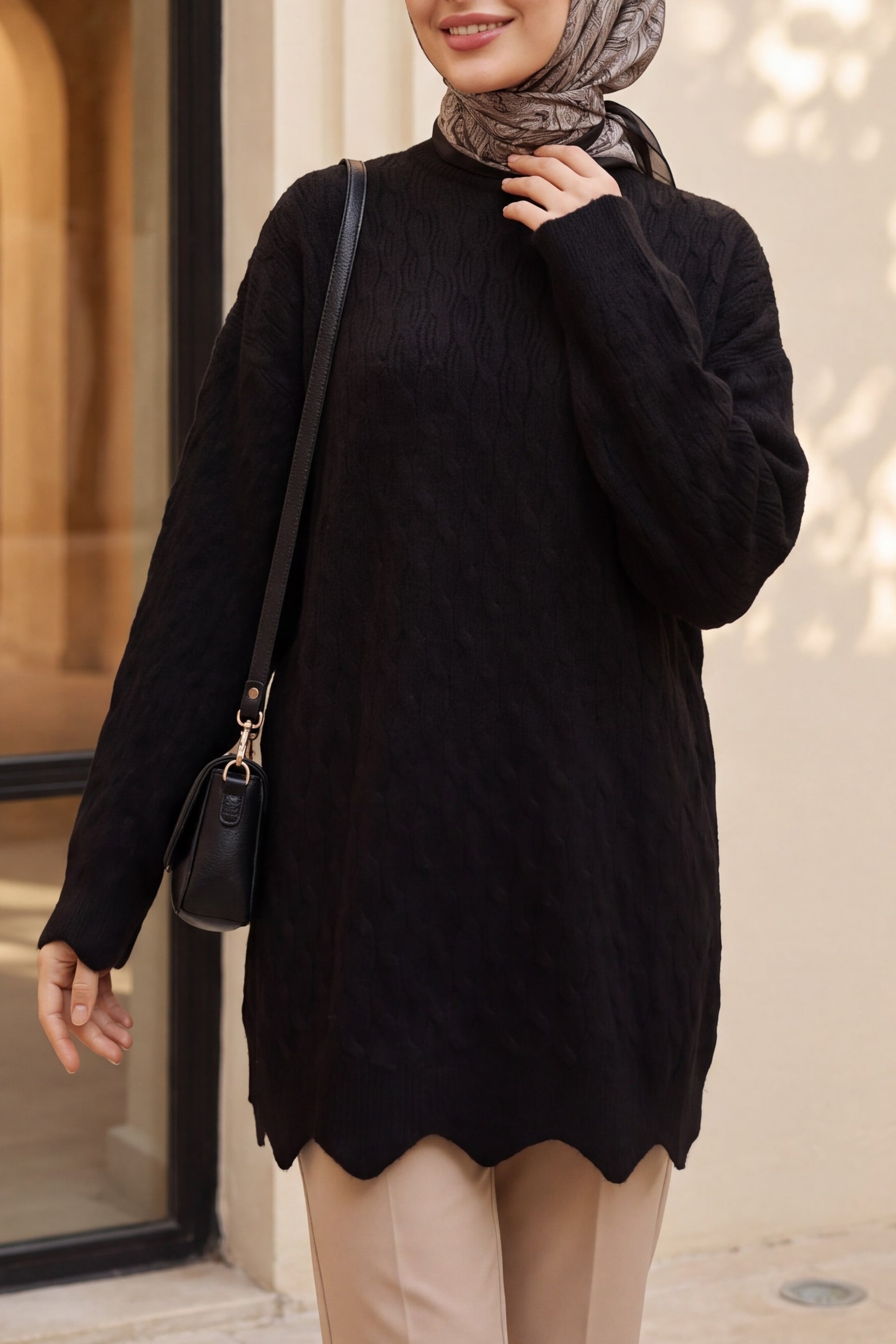 Black Chain Pattern Scoop Neck Oversized Knit Tunic - Podyumplus - by Peralane