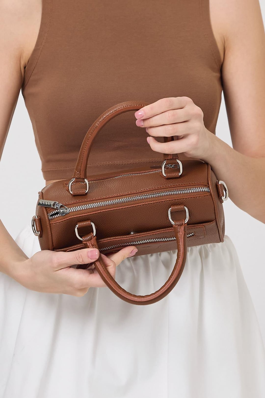 Lorena Taba Multi-Compartment Women's Handbag - Aron Atelier - by Peralane - photo 3