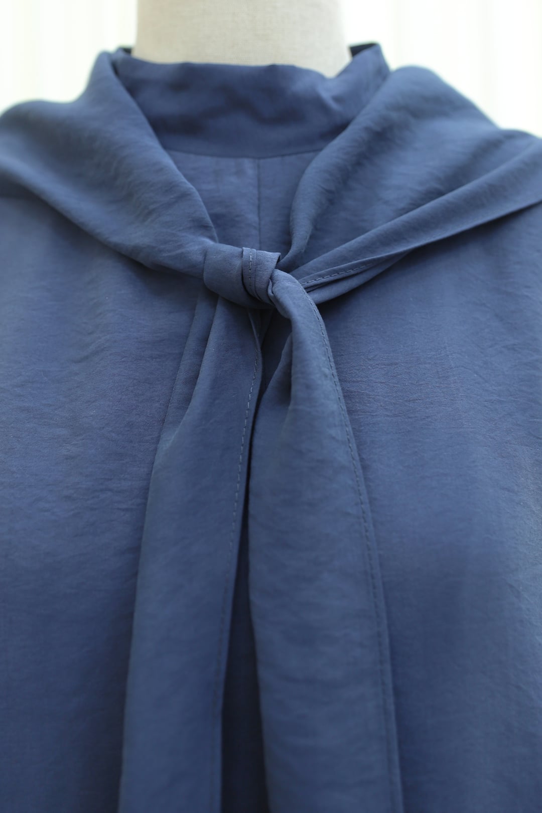 Navy Blue Fular Detail Deep Slit Modal Abaya and Trouser Set - Podyumplus - by Peralane - photo 7